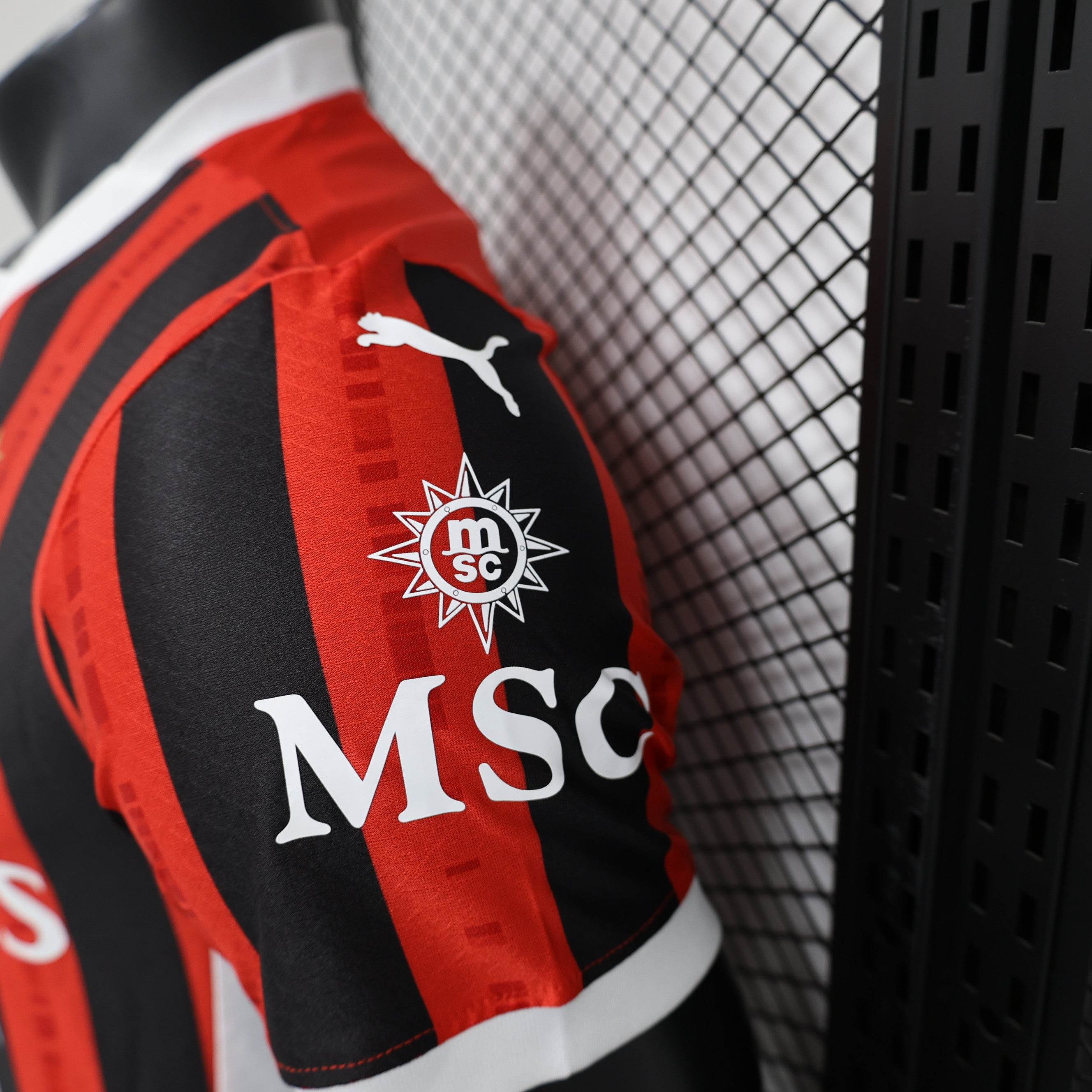 CAMISETA AC MILAN l 24/25 HOMBRE (VERSIÓN JUGADOR) - ZonaCamisetas