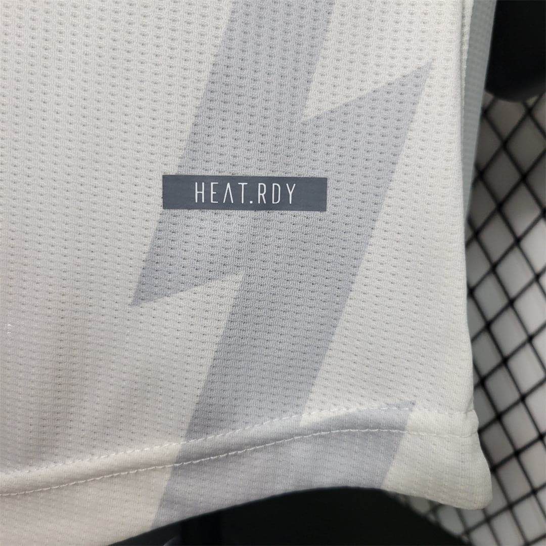 CAMISETA ARSENAL EDICIÓN ESPECIAL I 23/24 HOMBRE (VERSIÓN JUGADOR) - ZonaCamisetas