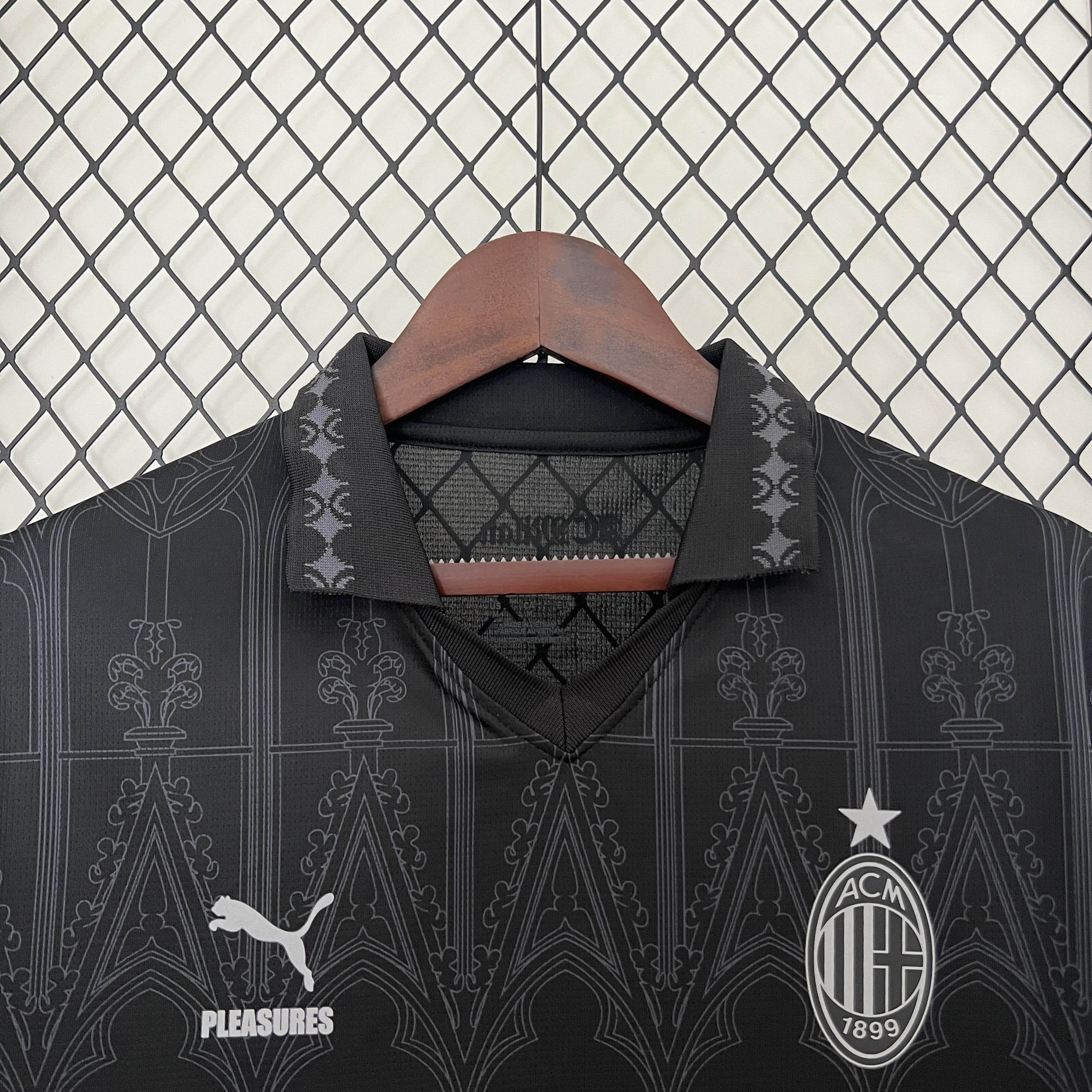 CAMISETA AC MILAN BLACK 23/24 HOMBRE (VERSIÓN FAN) - ZonaCamisetas