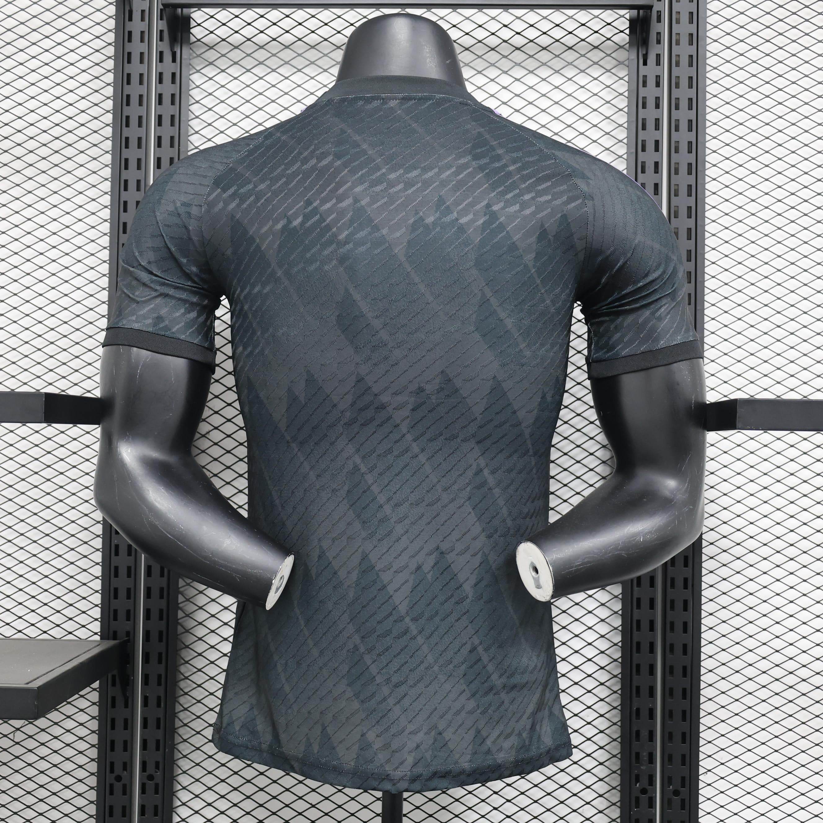 CAMISETA REAL MADRID EDICION ESPECIAL 24/25 HOMBRE (VERSION JUGADOR) - ZonaCamisetas