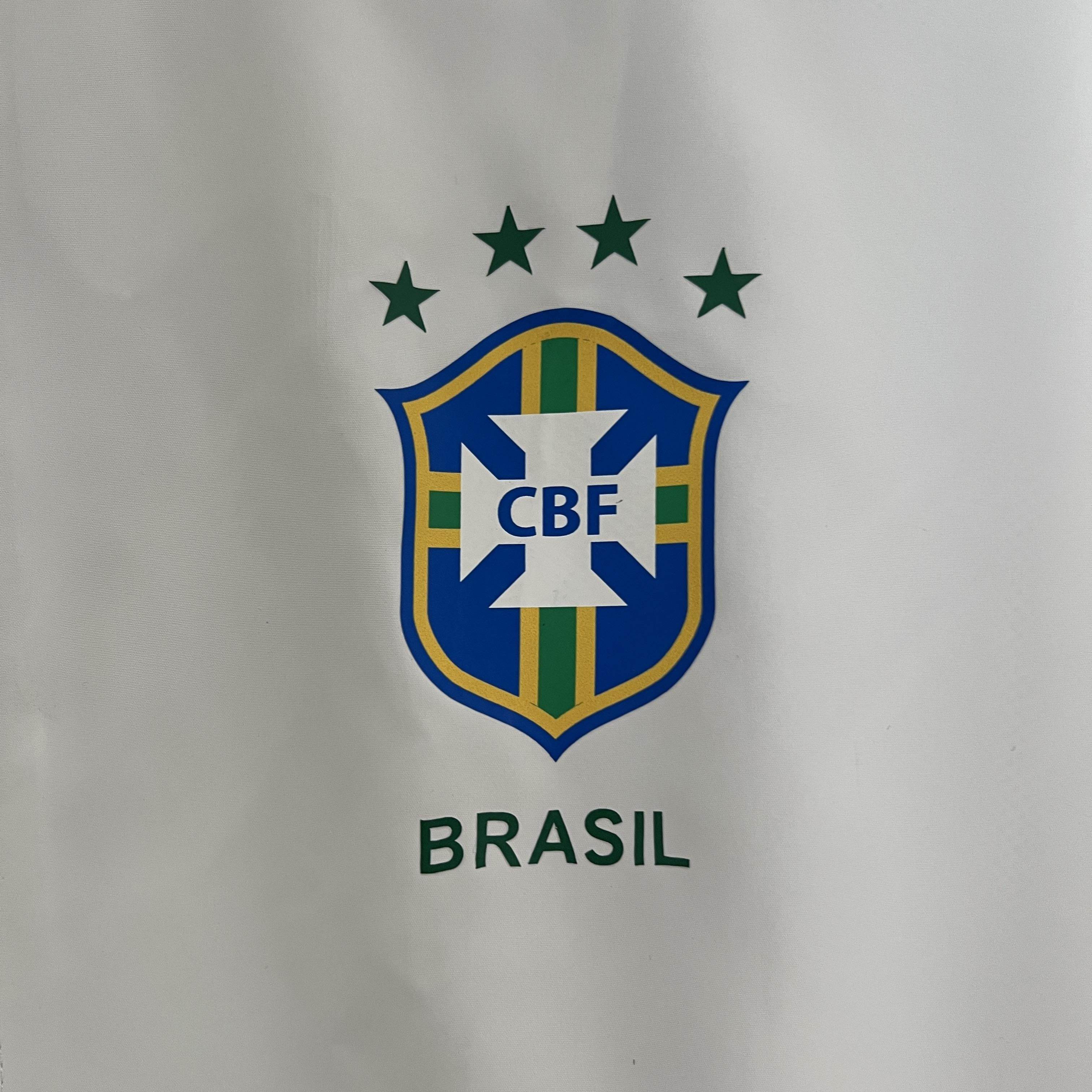 CORTAVIENTO BRASIL l 2024 - ZonaCamisetas