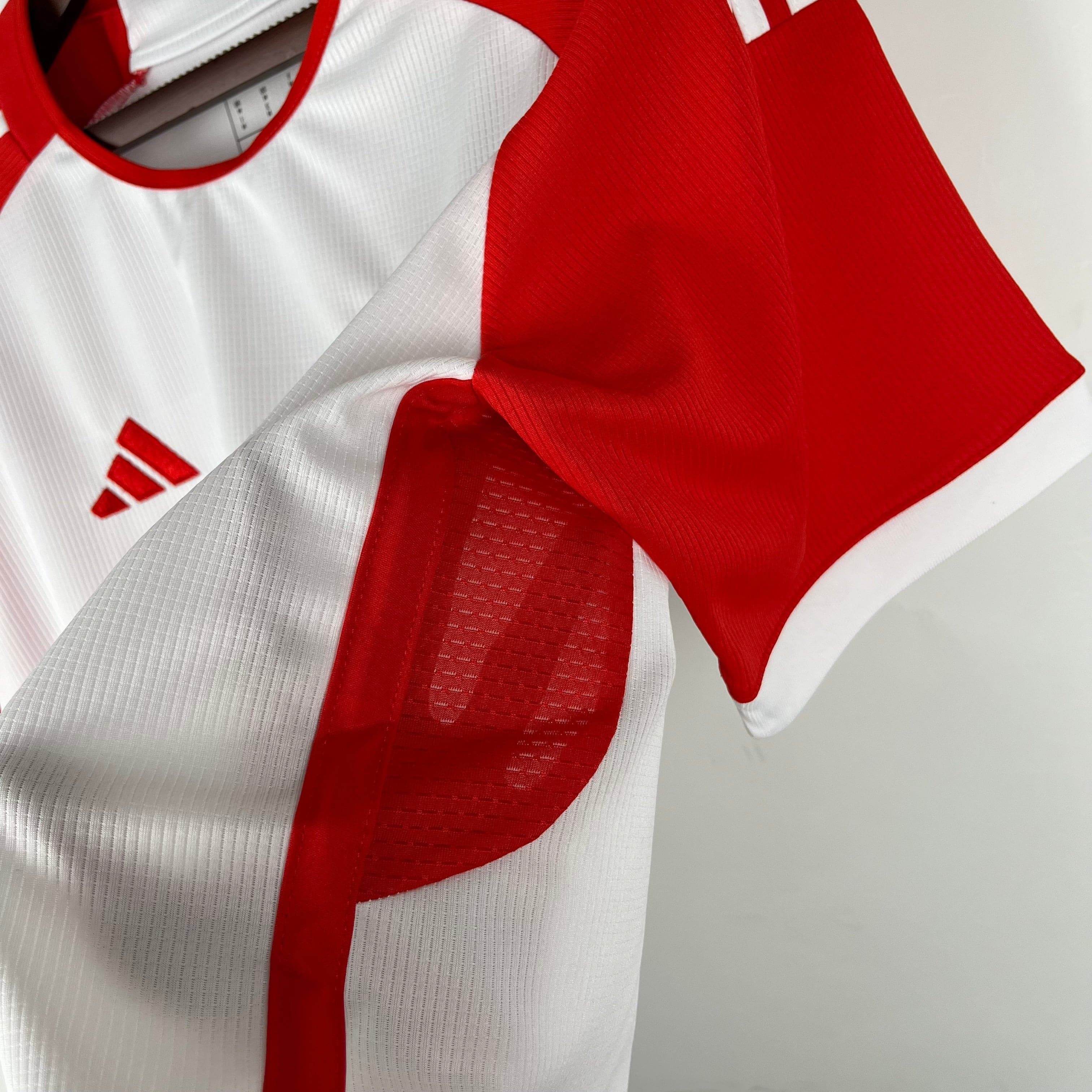 CAMISETA BAYERN MUNICH I 23/24 HOMBRE (VERSIÓN FAN) - ZonaCamisetas