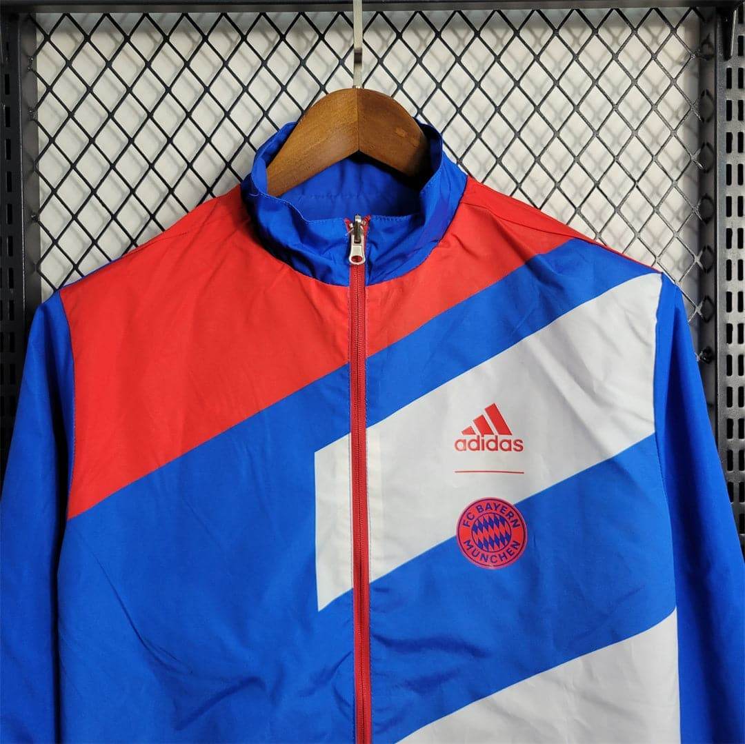 CORTAVIENTO BAYERN DE MUNICH IIl REVERSIBLE 23/24 - ZonaCamisetas