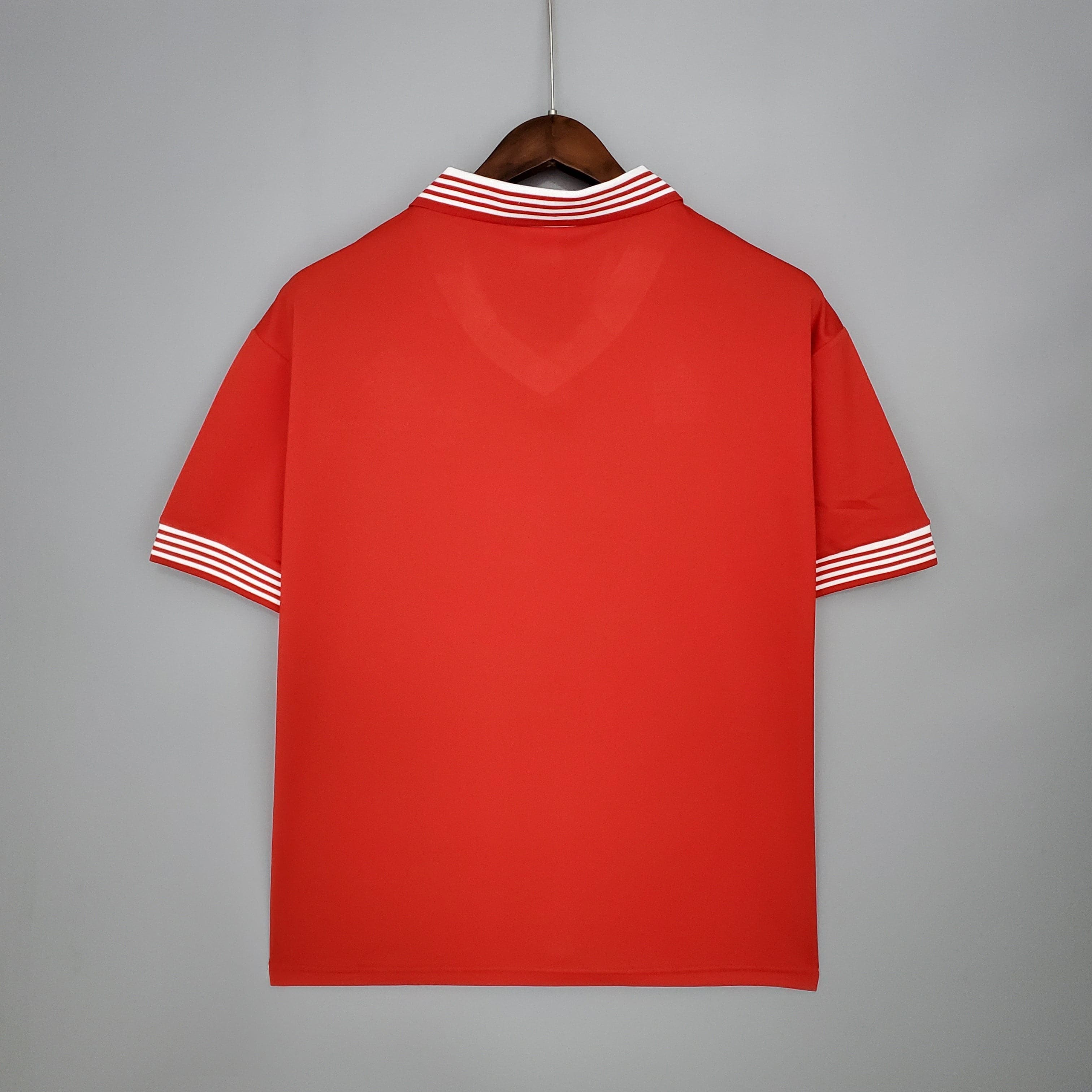CAMISETA MANCHESTER UNITED I 1977 HOMBRE (RETRO)