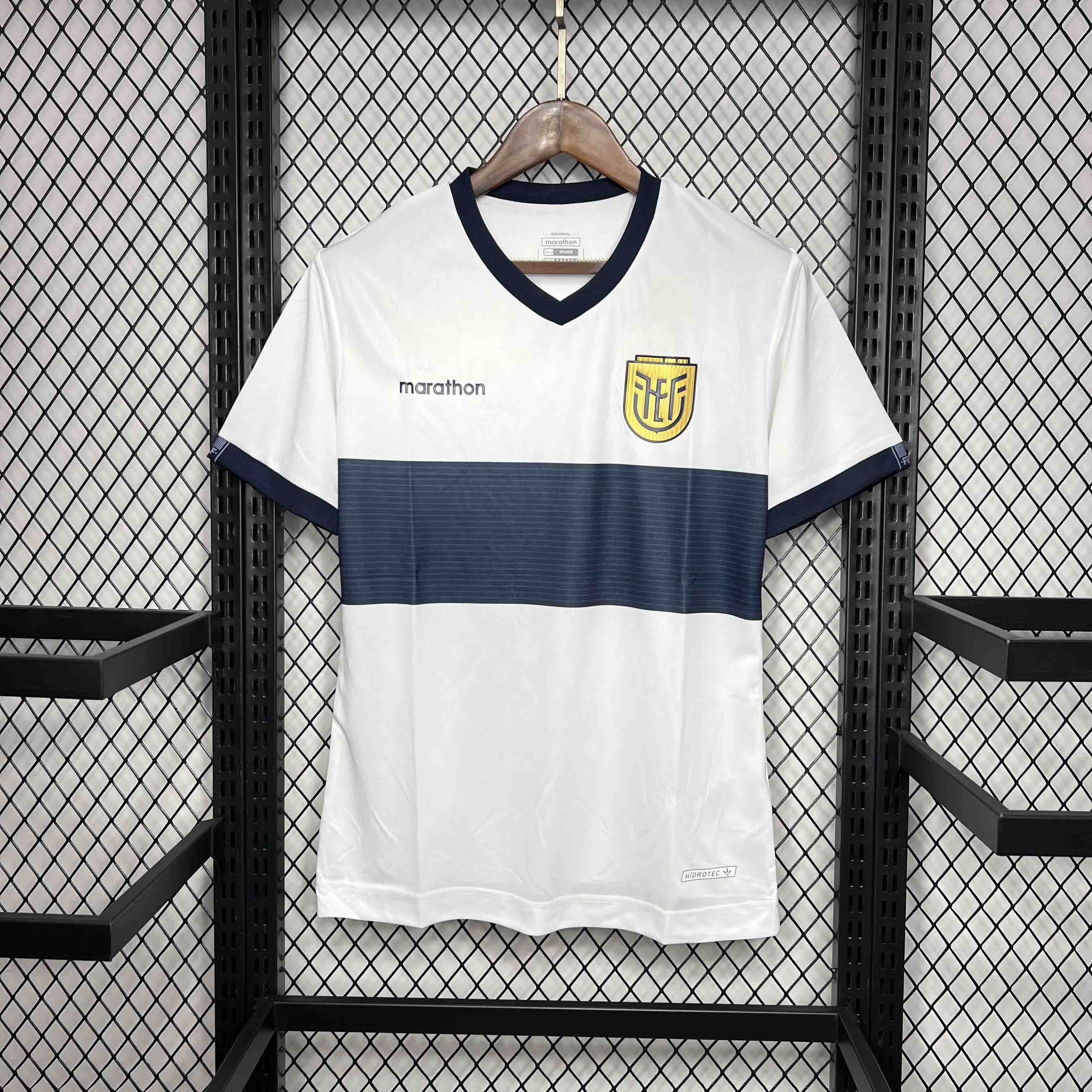 CAMISETA ECUADOR llI 2024 HOMBRE (VERSIÓN FAN) - ZonaCamisetas