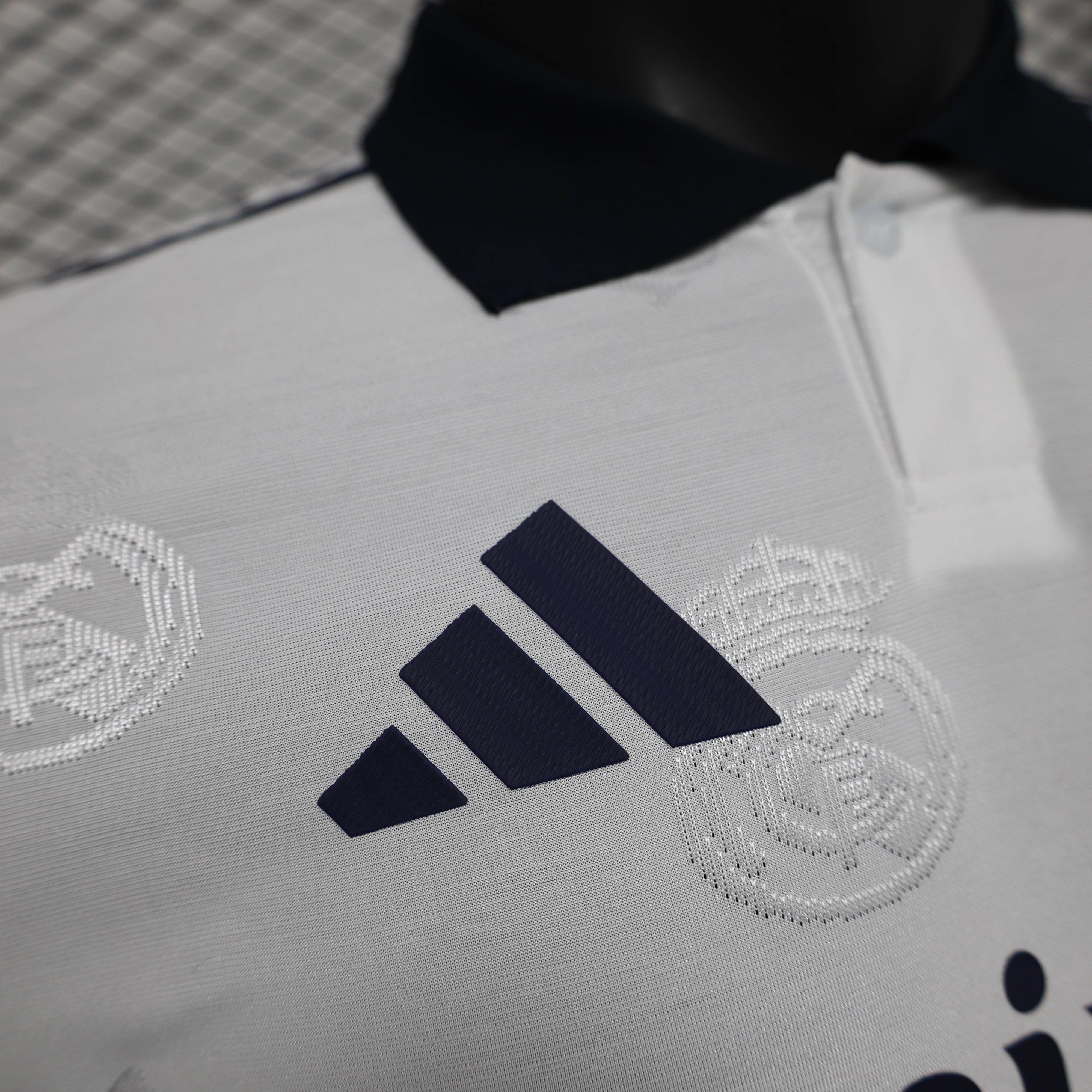 CAMISETA REAL MADRID l 25/26 (VERSION JUGADOR) - ZonaCamisetas