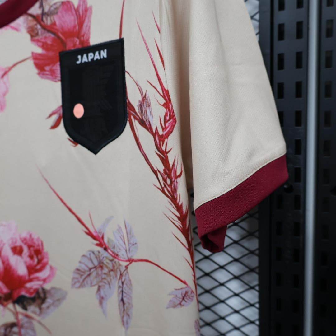 CAMISETA JAPÓN EDICIÓN ESPECIAL IX 23/24 HOMBRE (VERSIÓN FAN) - ZonaCamisetas