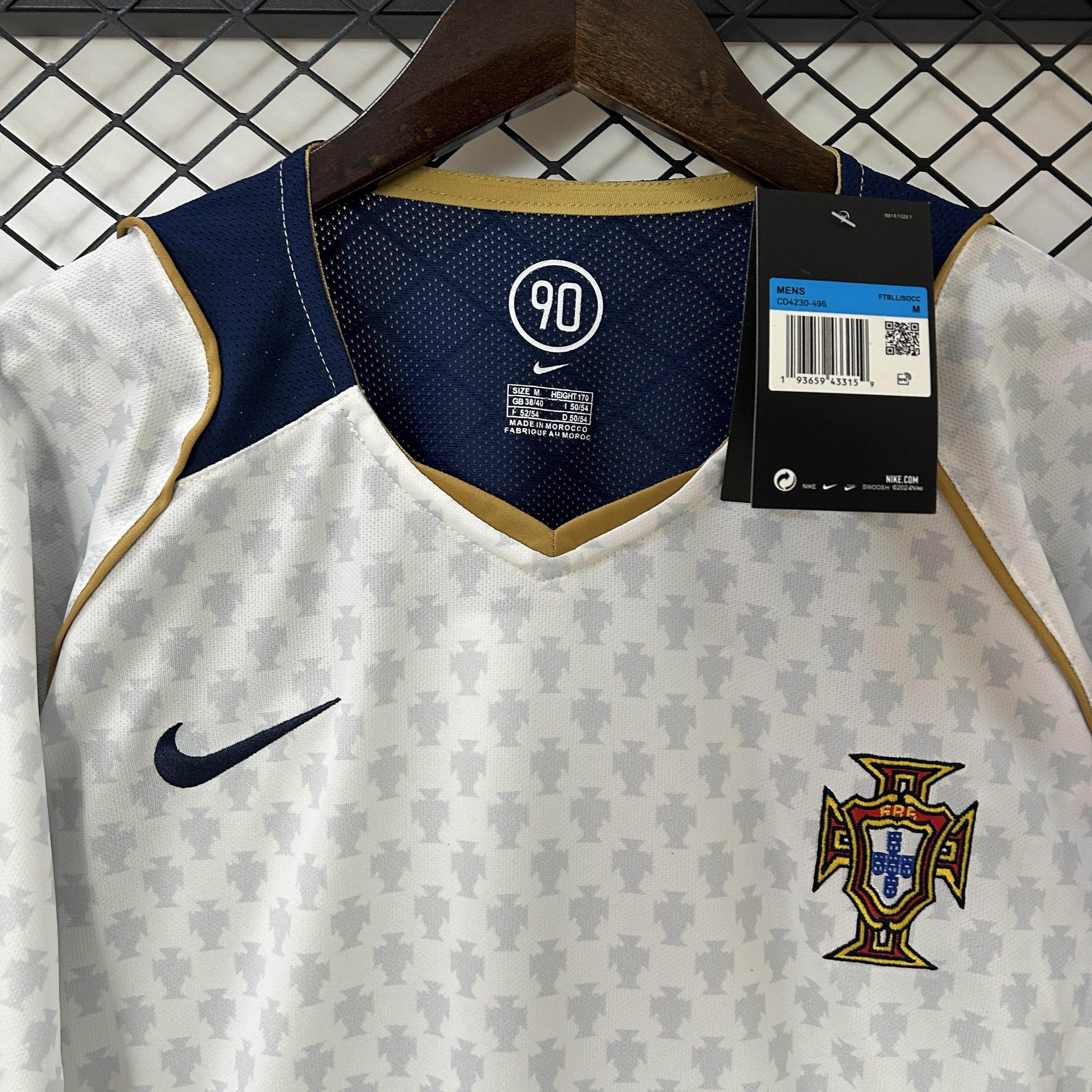 CAMISETA PORTUGAL ll 2004 HOMBRE (RETRO) - ZonaCamisetas
