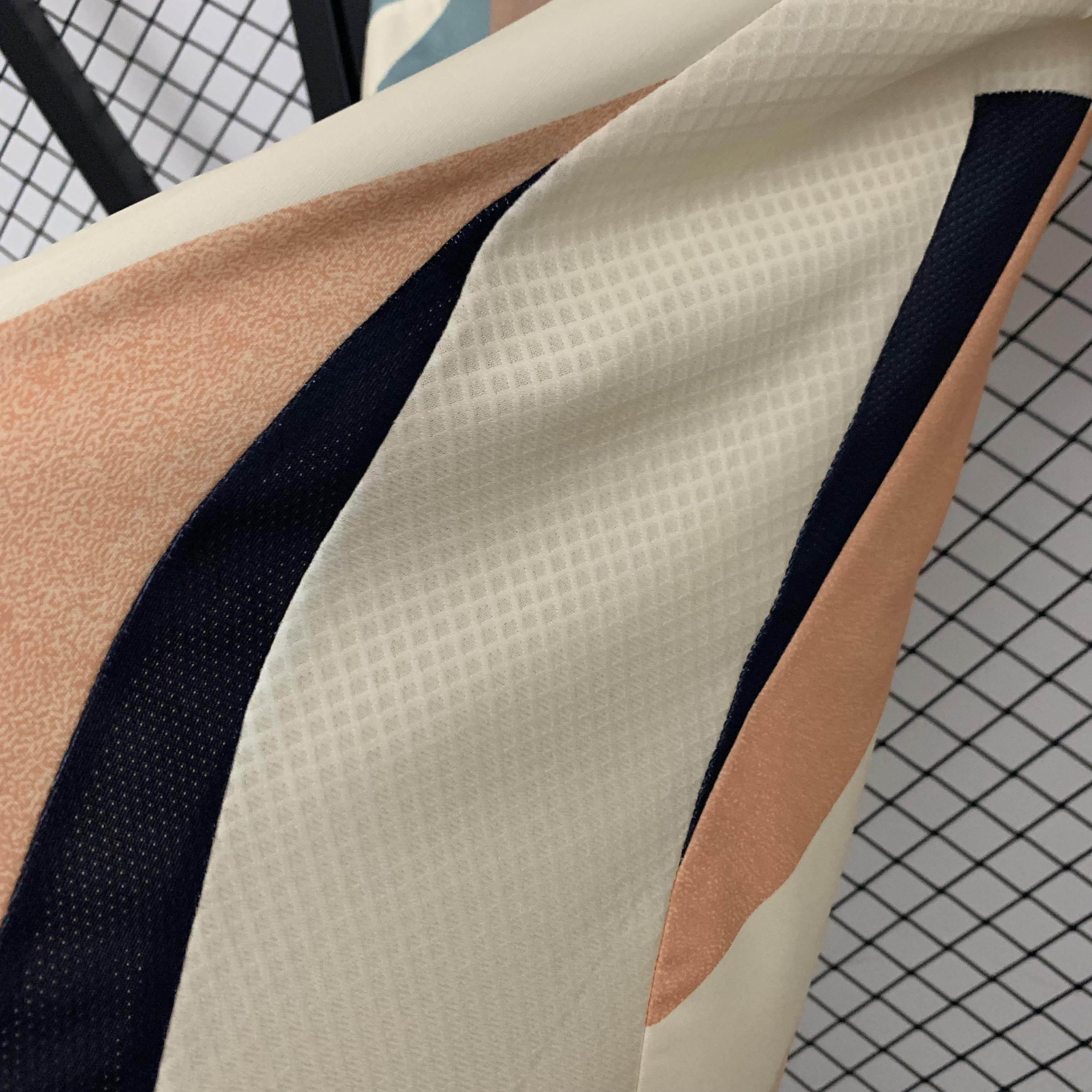 CAMISETA ESPAÑA Il 25/26 MUJER (VERSIÓN FAN) - ZonaCamisetas