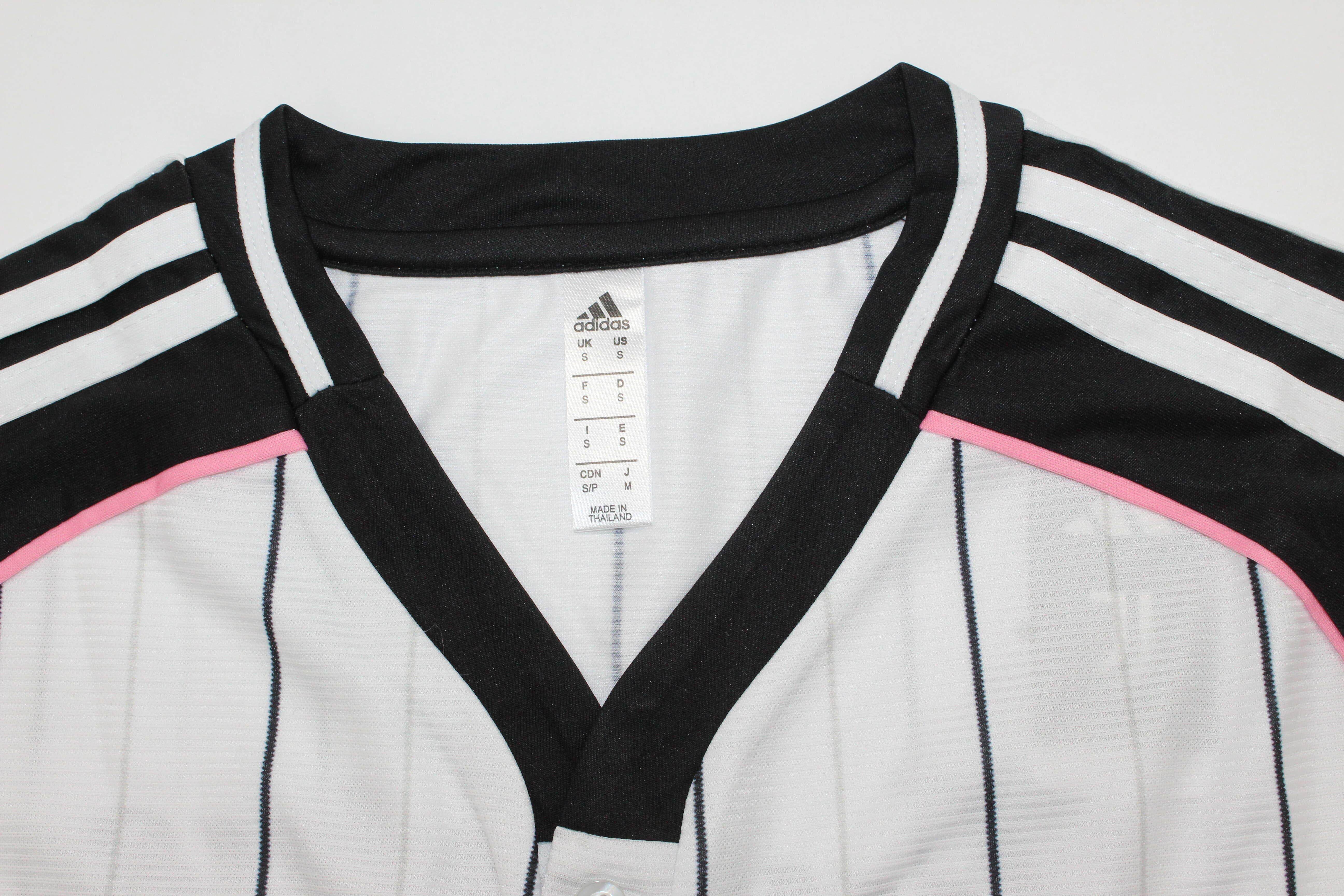 CAMISETA JUVENTUS EDICIÓN MLB (VERSIÓN FAN) - ZonaCamisetas
