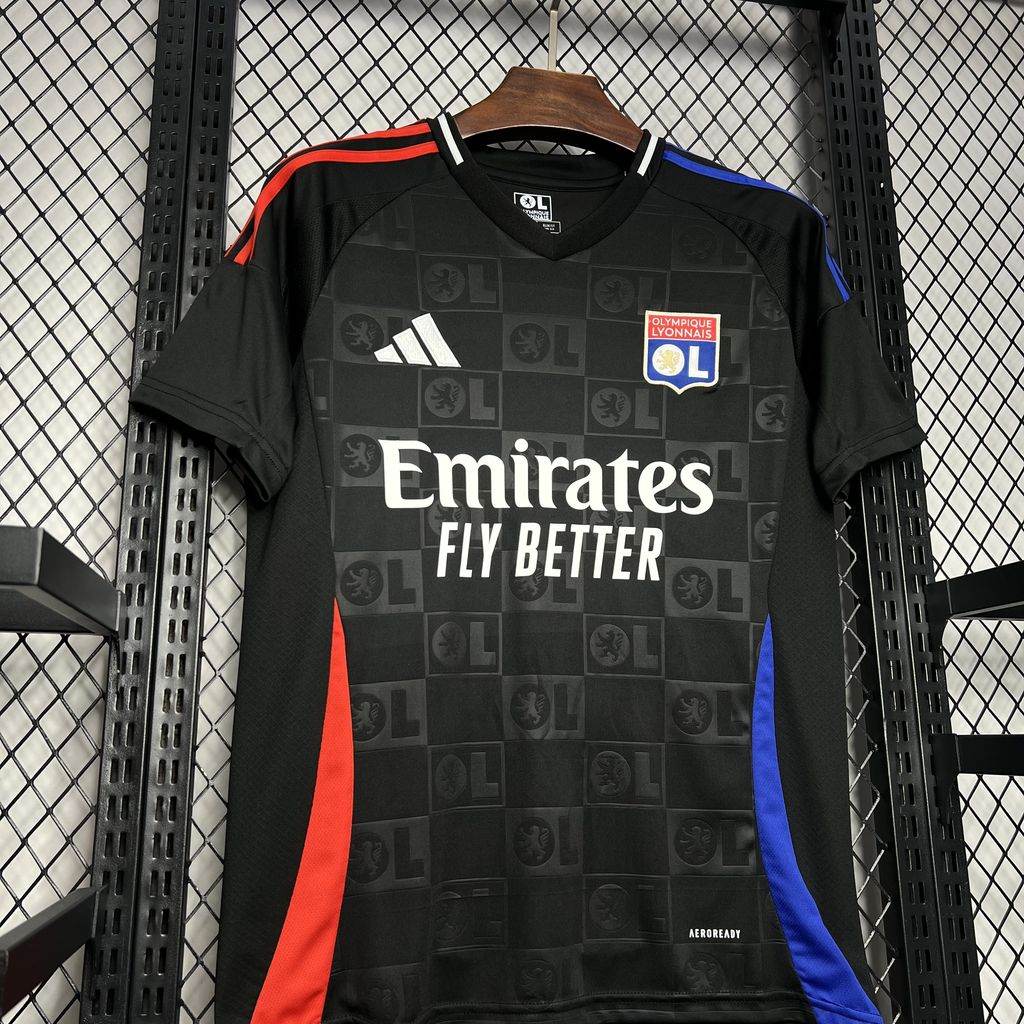 CAMISETA LYON Il 24/25 HOMBRE (VERSIÓN FAN) - ZonaCamisetas
