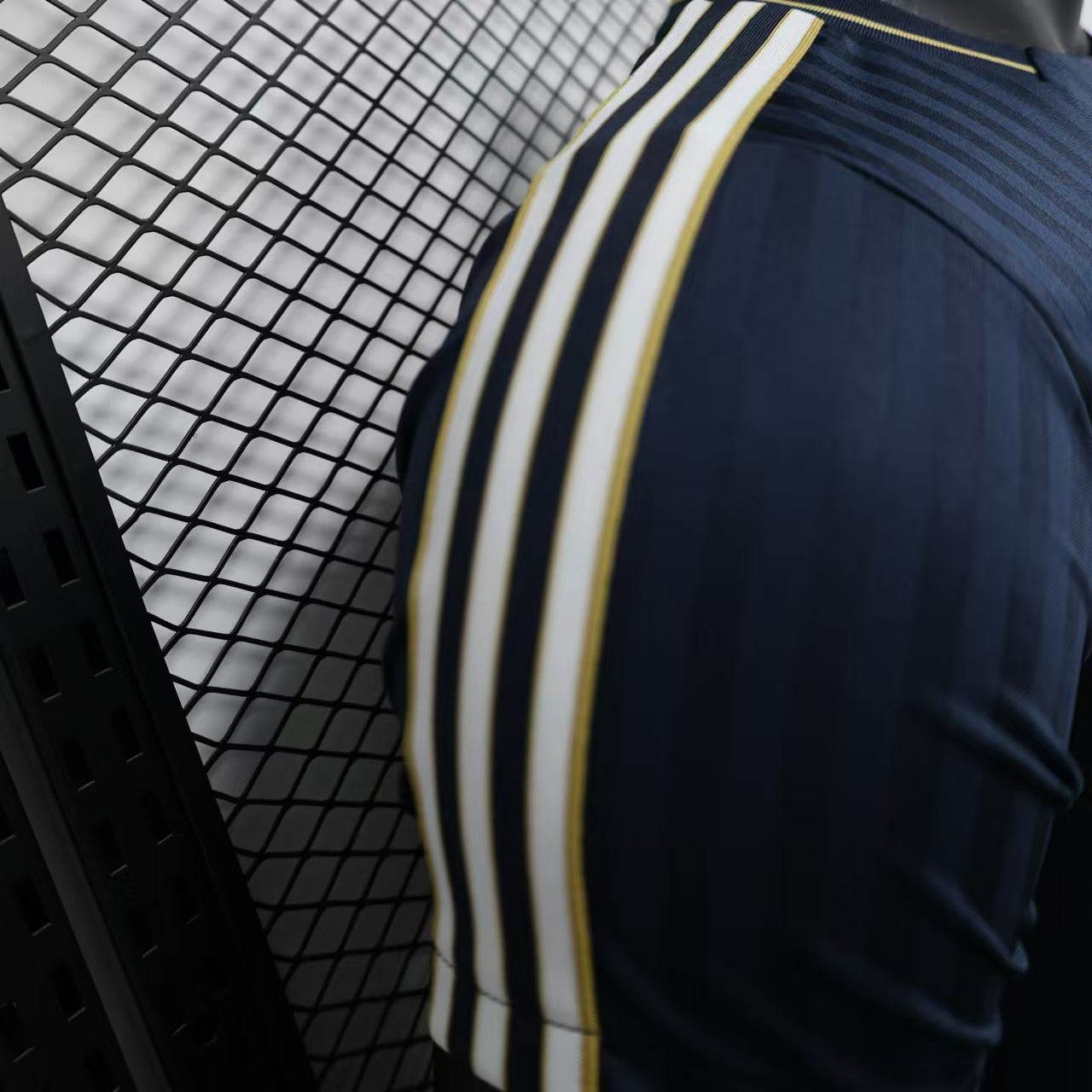 CAMISETA JUVENTUS I 25/26 HOMBRE (VERSION JUGADOR) - ZonaCamisetas
