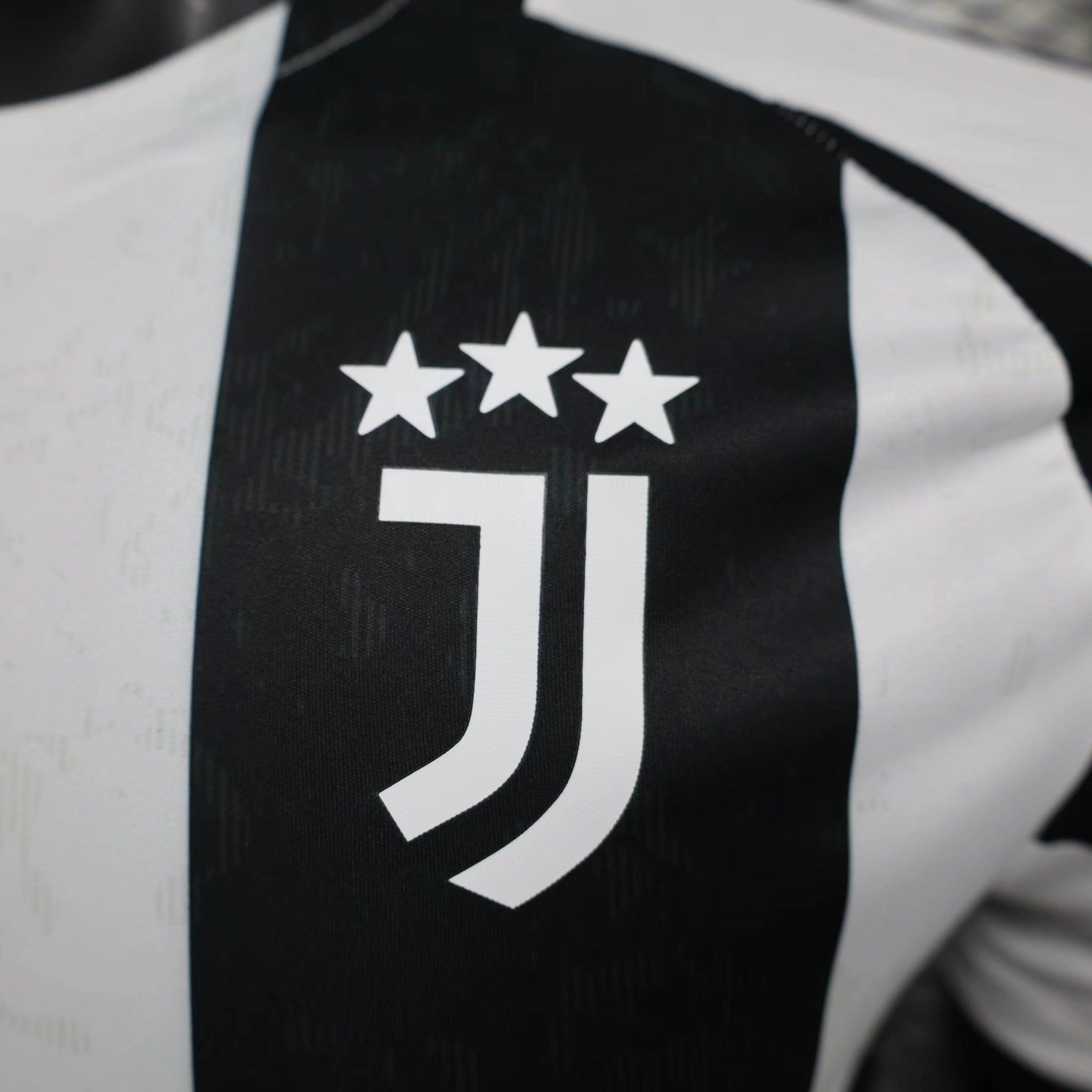 CAMISETA JUVENTUS I 24/25 HOMBRE (VERSION JUGADOR) - ZonaCamisetas