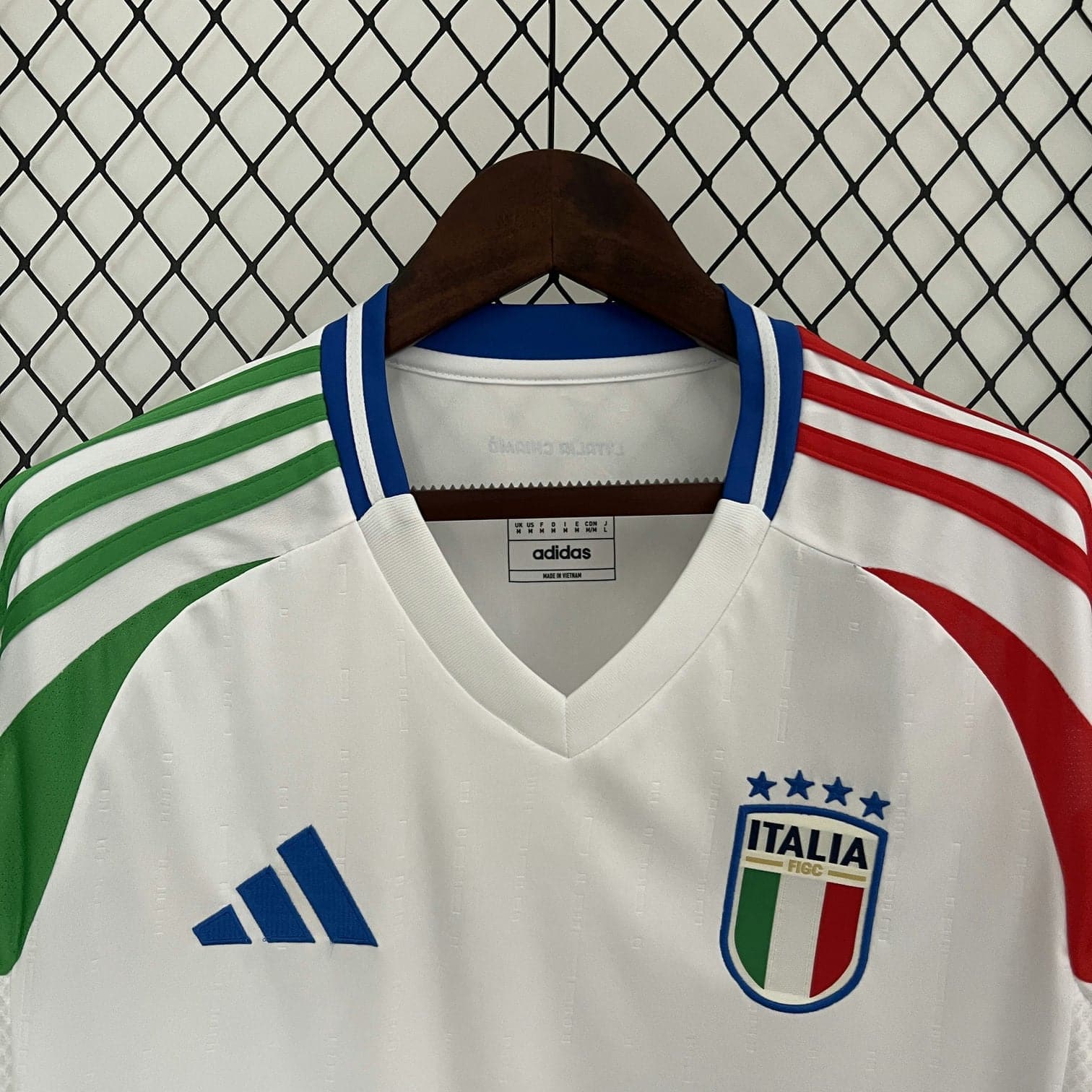 CAMISETA ITALIA II EURO 2024 HOMBRE (VERSIÓN FAN)