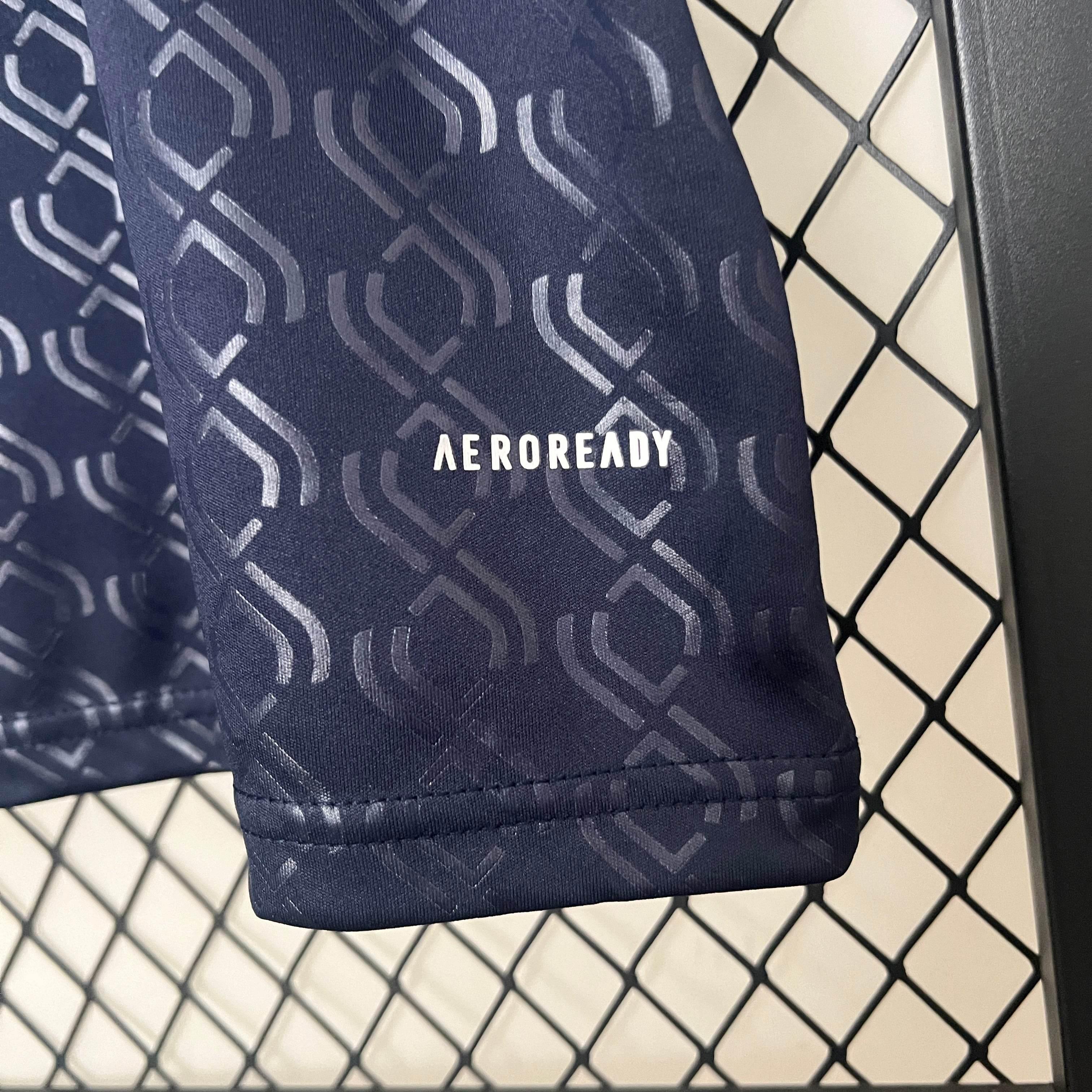 CAMISETA JUVENTUS I 24/25 HOMBRE (VERSIÓN FAN) - ZonaCamisetas