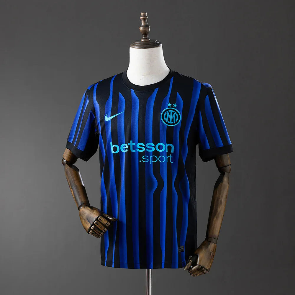 CAMISETA INTER DE MILAN I 25/26 HOMBRE (VERSIÓN FAN) - ZonaCamisetas