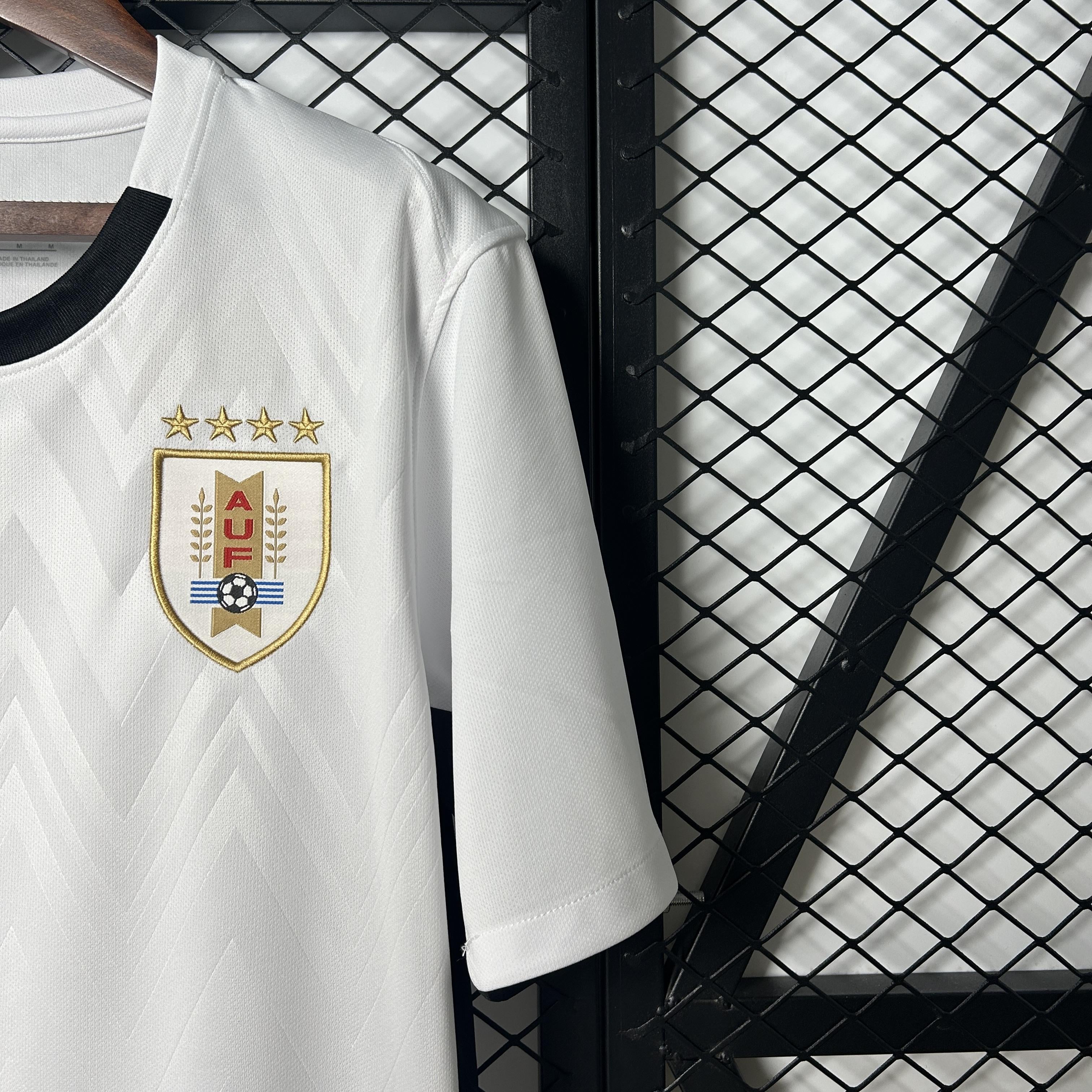 CAMISETA URUGUAY lI 2025 HOMBRE (VERSIÓN FAN)