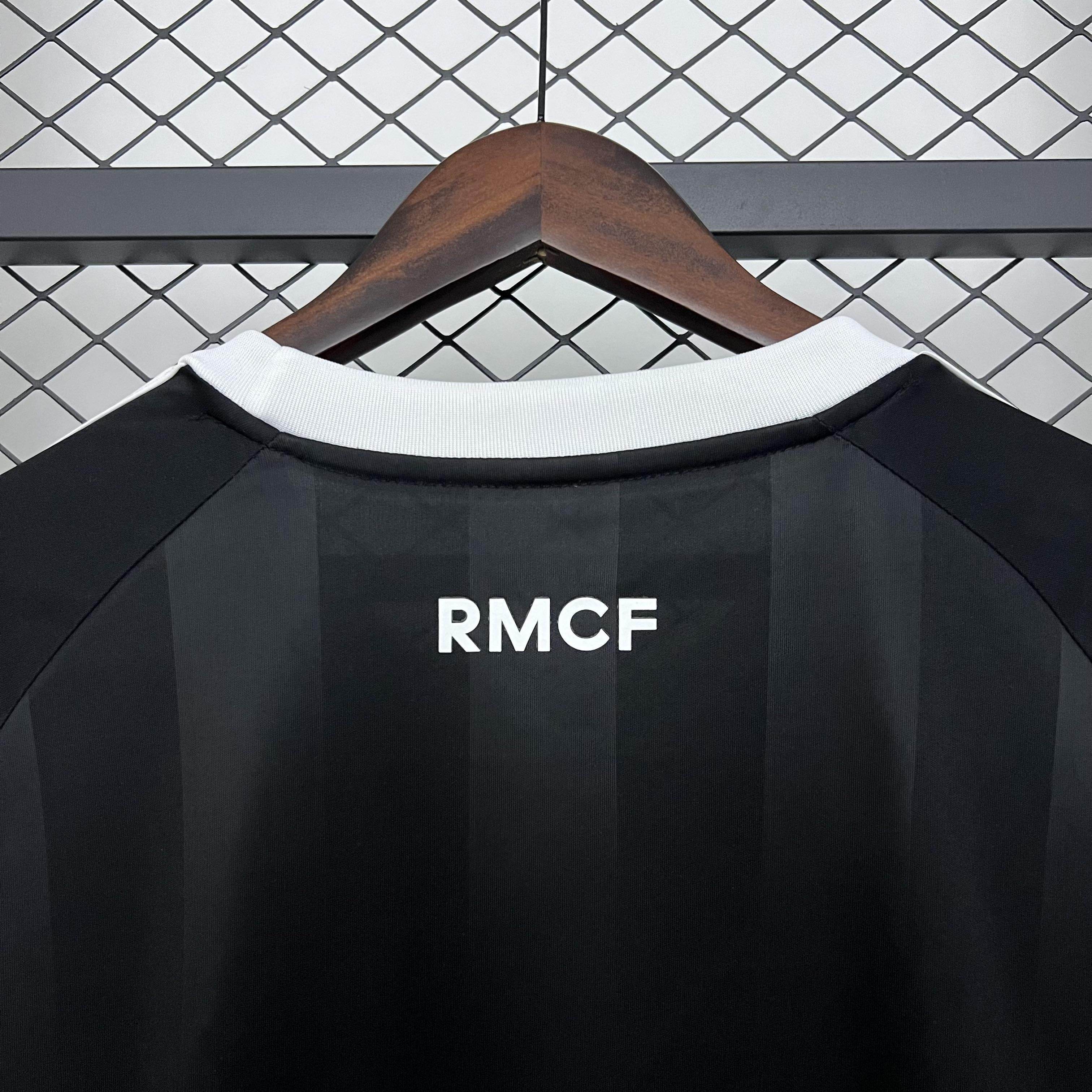 CAMISETA REAL MADRID PORTERO I 25/26 HOMBRE (VERSIÓN FAN) - ZonaCamisetas