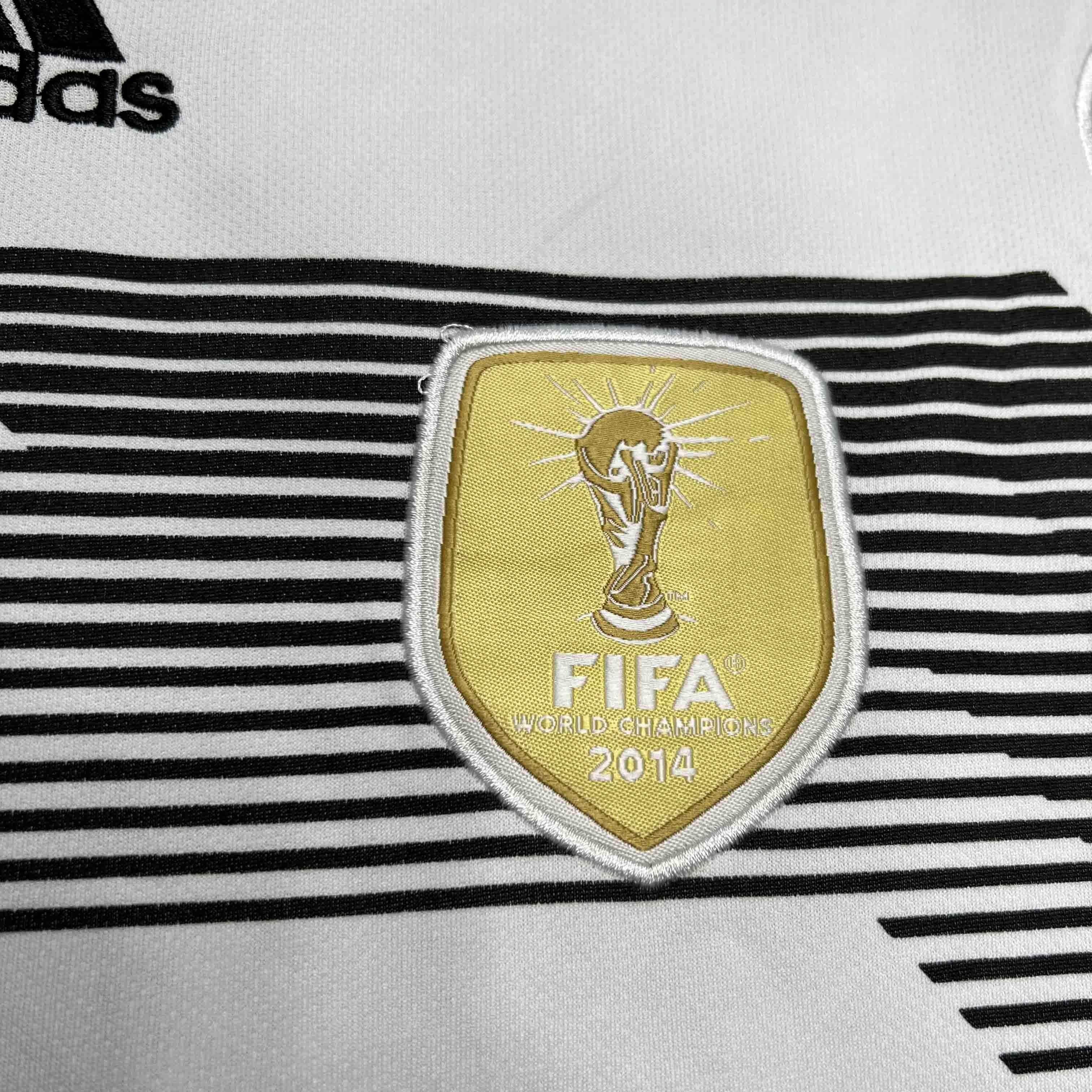 CAMISETA ALEMANIA l 2018 HOMBRE (RETRO) - ZonaCamisetas