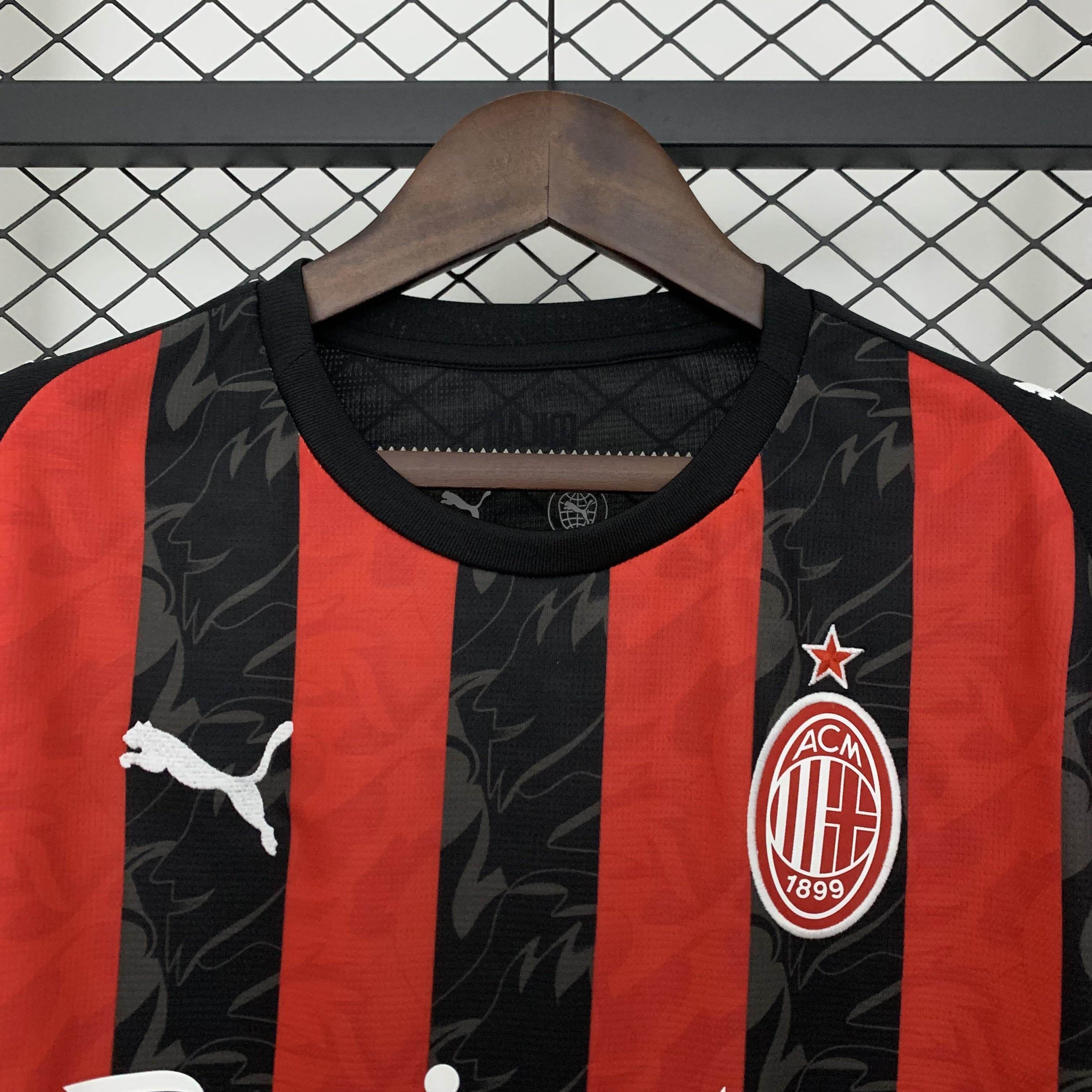 CAMISETA AC MILAN I 25/26 HOMBRE (VERSIÓN FAN) - ZonaCamisetas