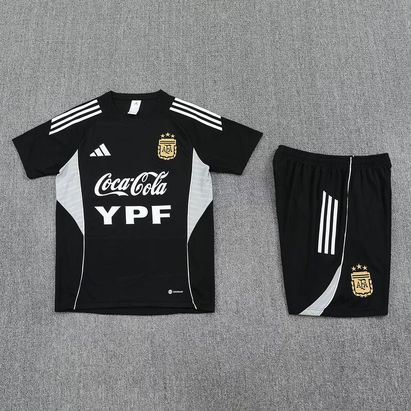 CONJUNTO CORTO ARGENTINA ENTRENAMIENTO II 25/26 HOMBRE