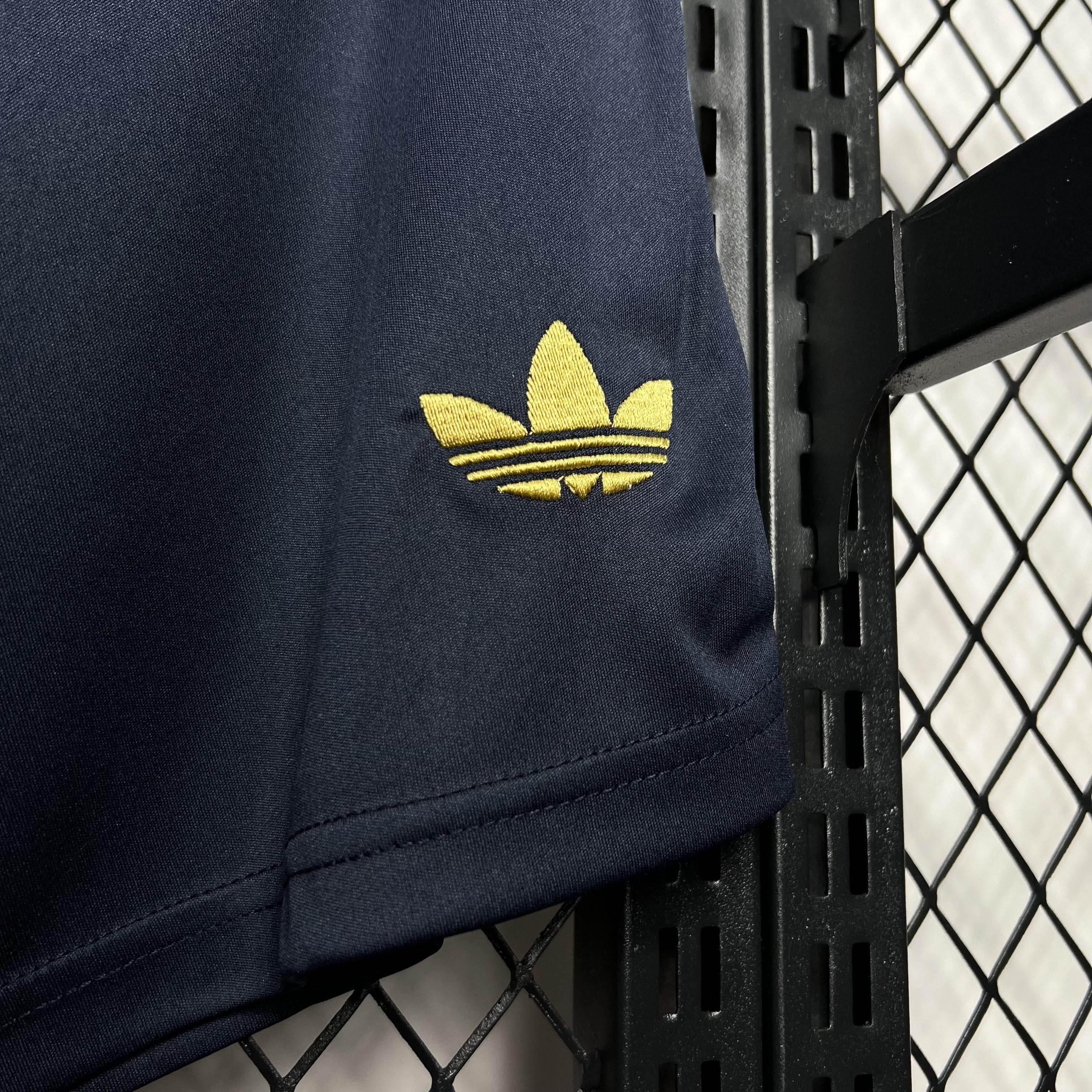 JUVENTUS SHORT Il 24/25 - ZonaCamisetas