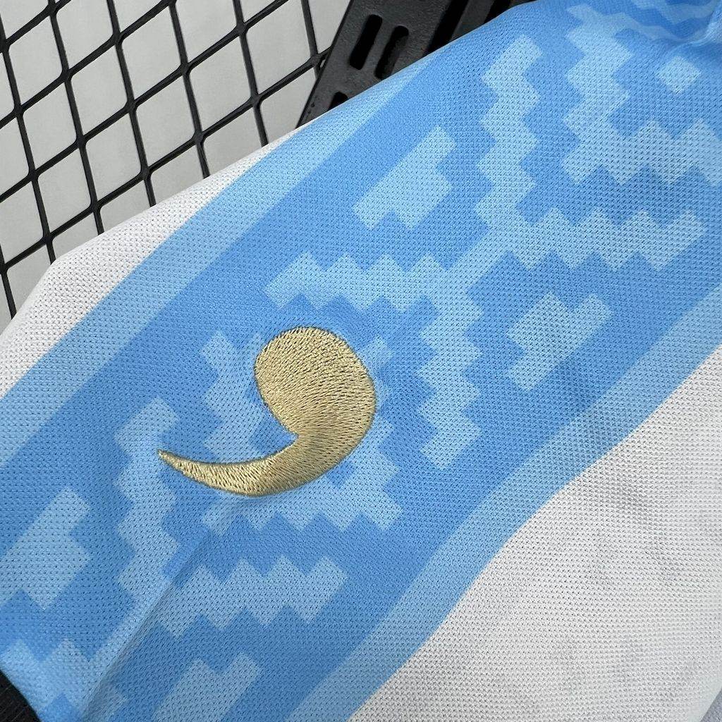 CAMISETA ARGENTINA I 24/25 HOMBRE ESPECIAL (VERSIÓN FAN) - ZonaCamisetas