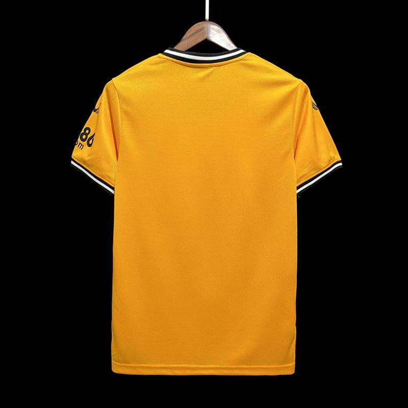 CAMISETA WOLVERHAMPTON I 23/24 HOMBRE (VERSIÓN FAN) - ZonaCamisetas