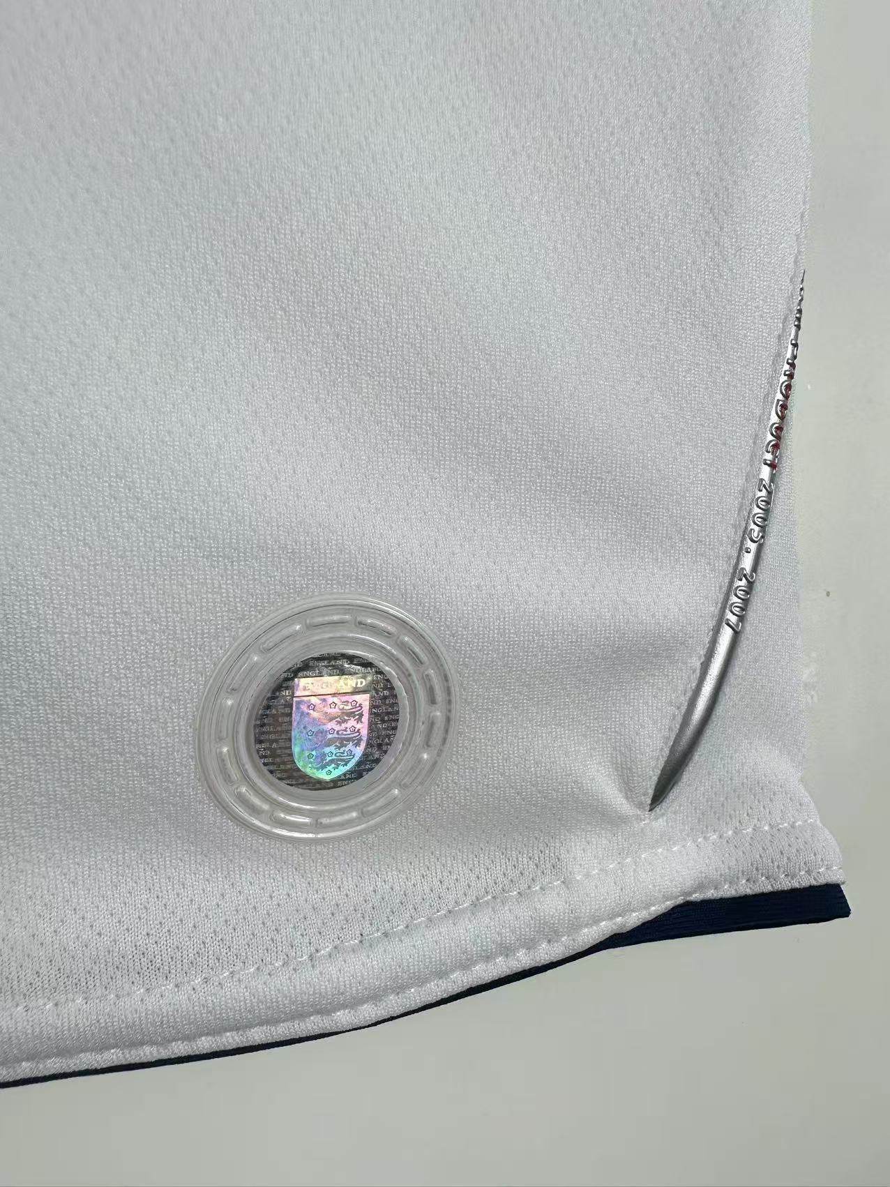 CAMISETA INGLATERRA I 2006 MANGA LARGA HOMBRE (RETRO) - ZonaCamisetas