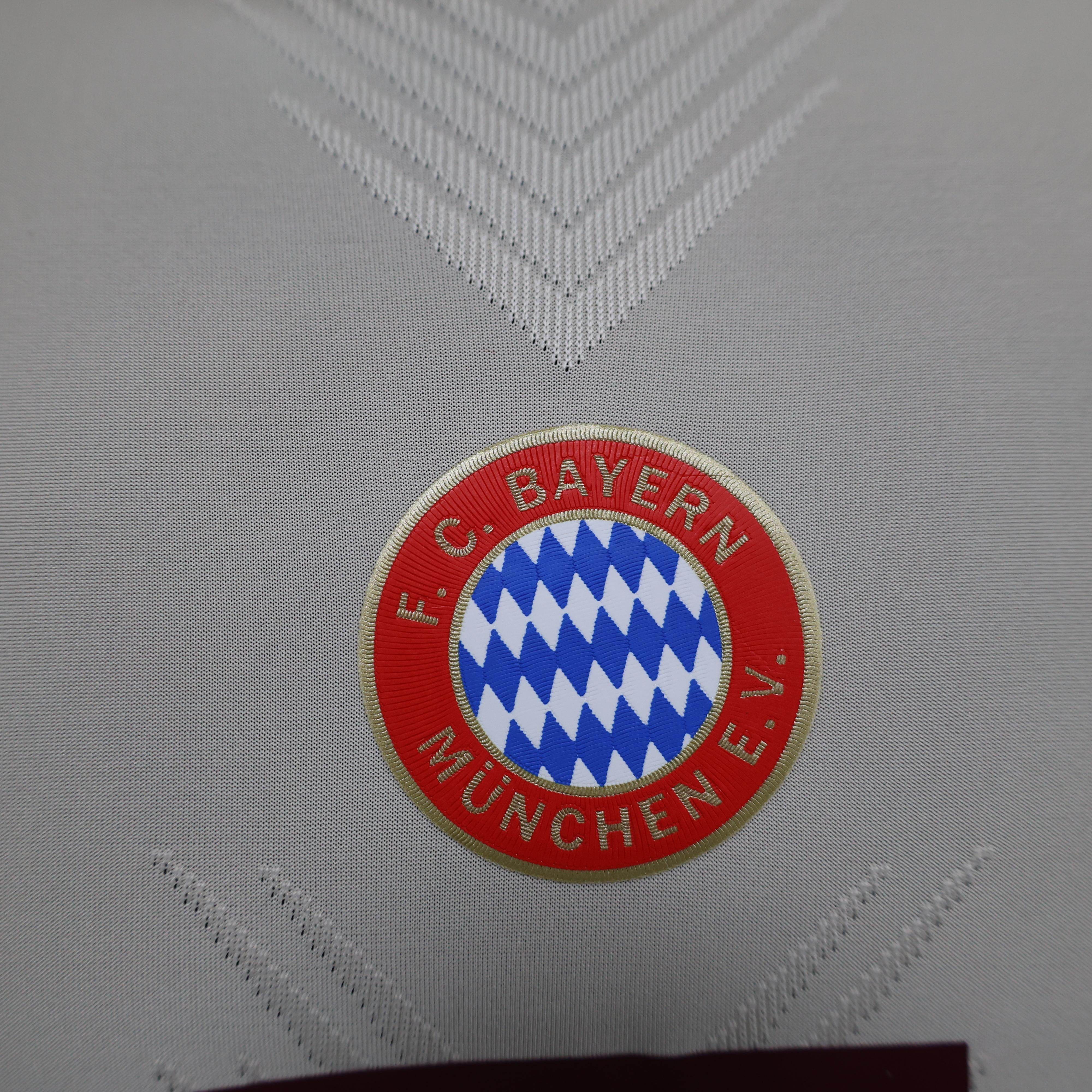 CAMISETA BAYERN DE MUNICH I 24/25 HOMBRE (VERSIÓN JUGADOR) - ZonaCamisetas