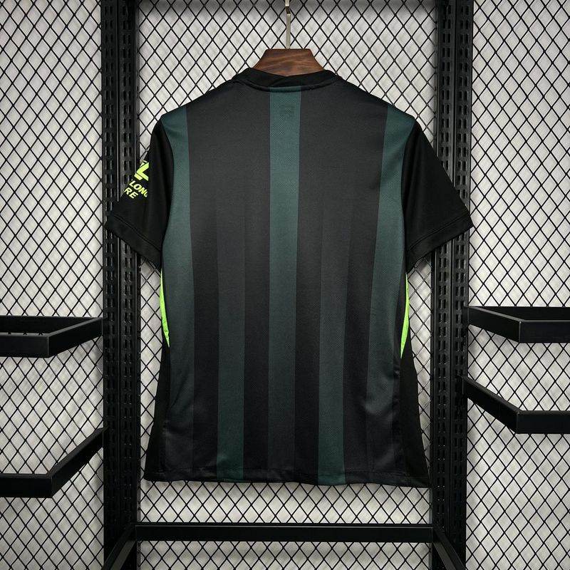CAMISETA WOLFSBURG Il 24/25 HOMBRE (VERSIÓN FAN) - ZonaCamisetas