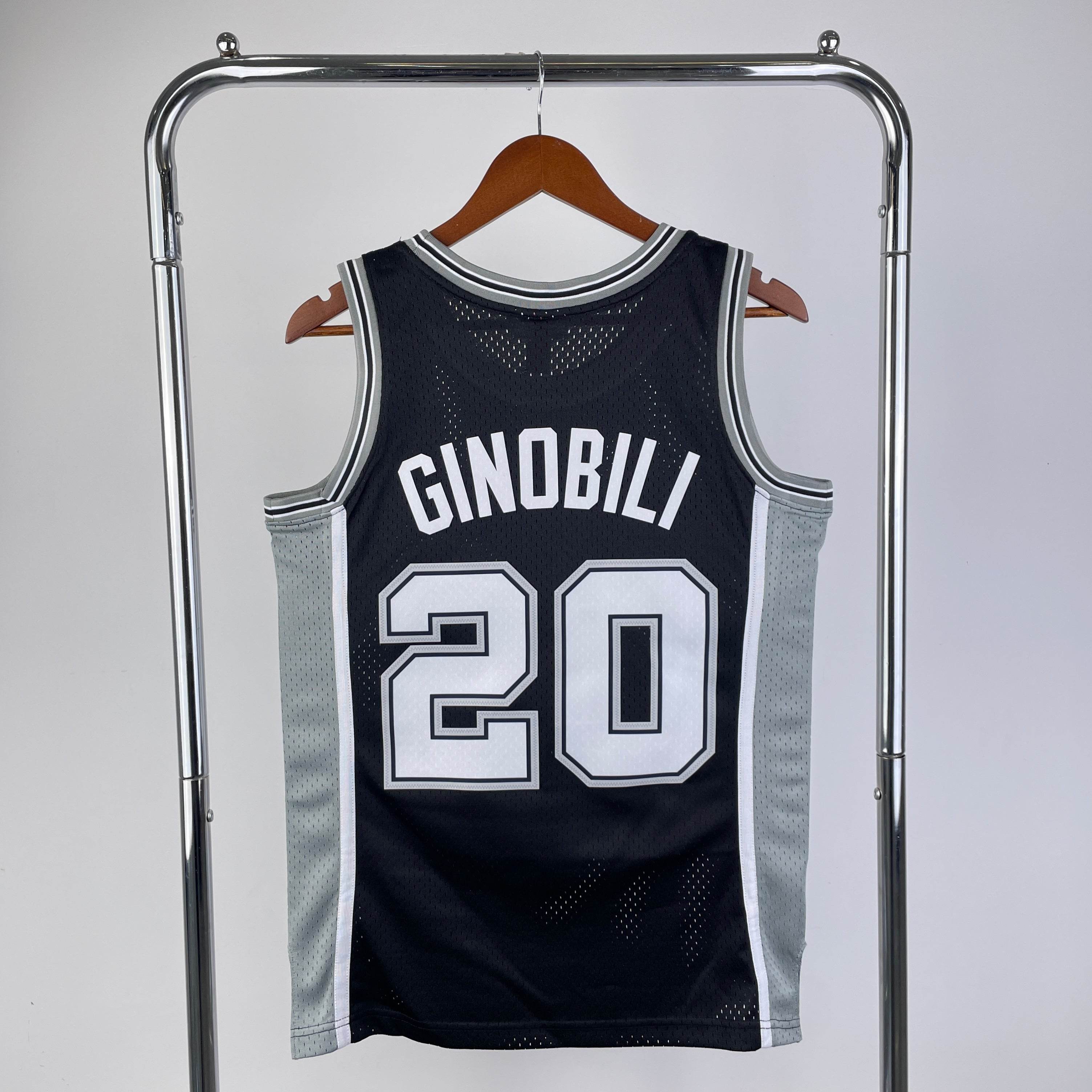 CAMISETA SPURS SEASON 02/03 HOMBRE EDICIÓN GINOBILI (NBA) - ZonaCamisetas
