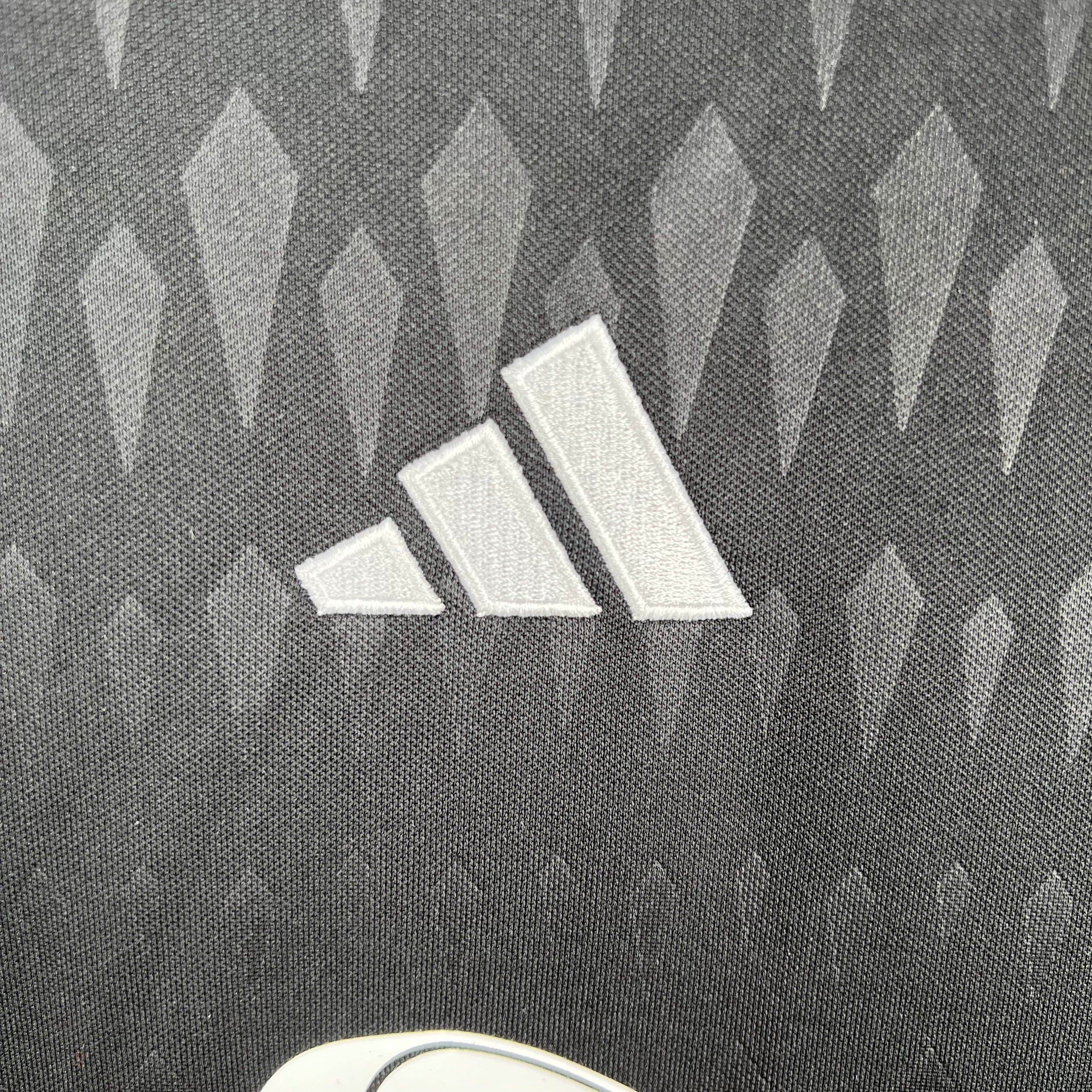 CAMISETA ATLETICO MINEIRO II 23/24 HOMBRE (VERSIÓN FAN) - ZonaCamisetas