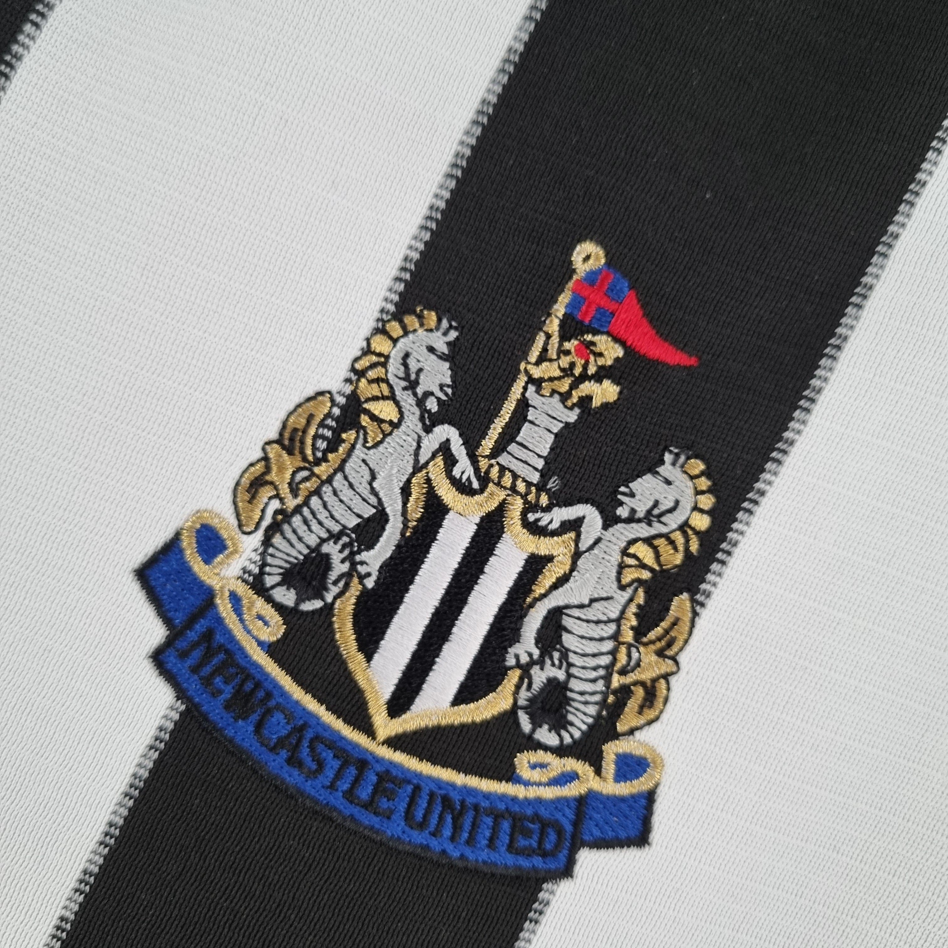 CAMISETA NEWCASTLE l 00/01 HOMBRE (RETRO)