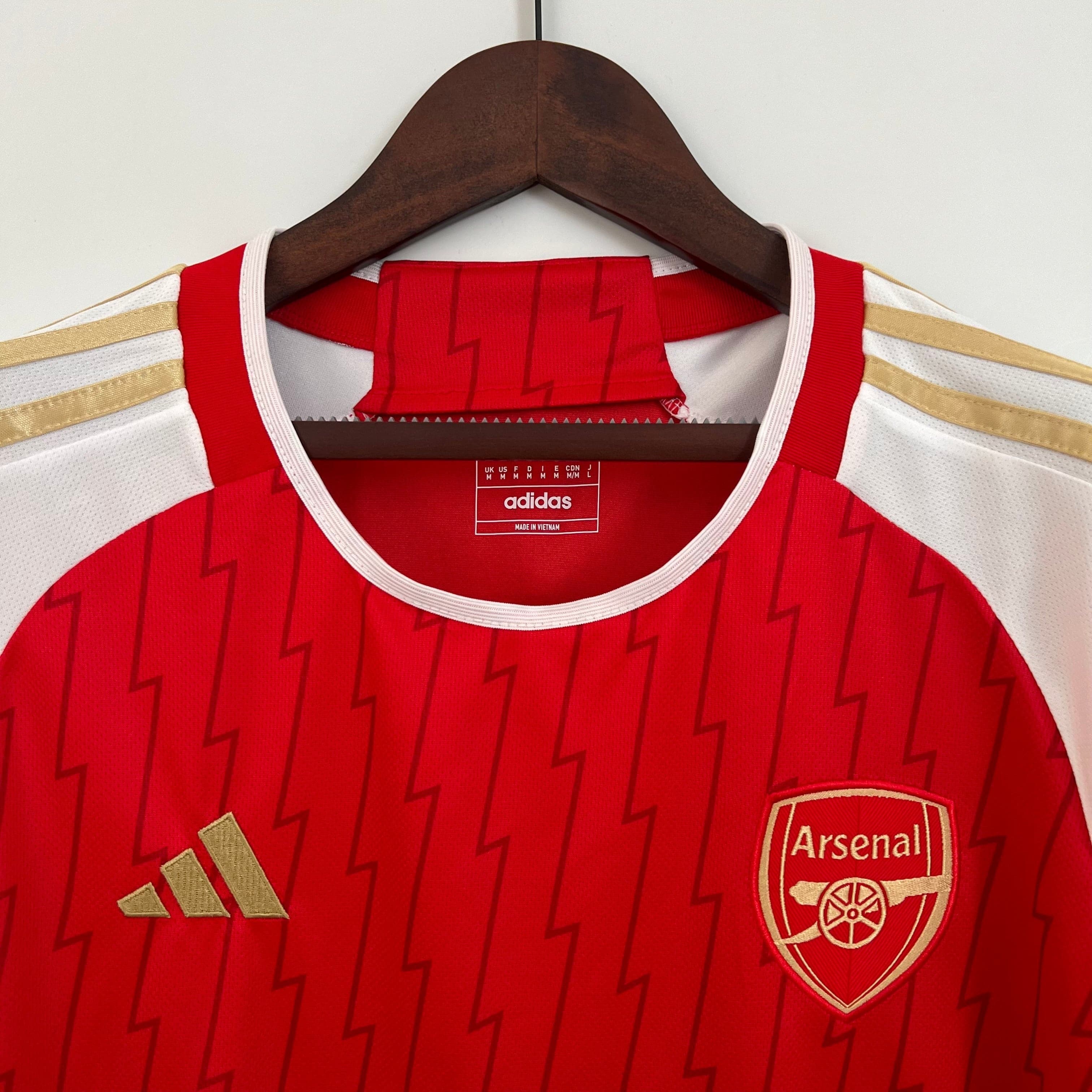 CAMISETA ARSENAL I 23/24 HOMBRE (VERSIÓN FAN)
