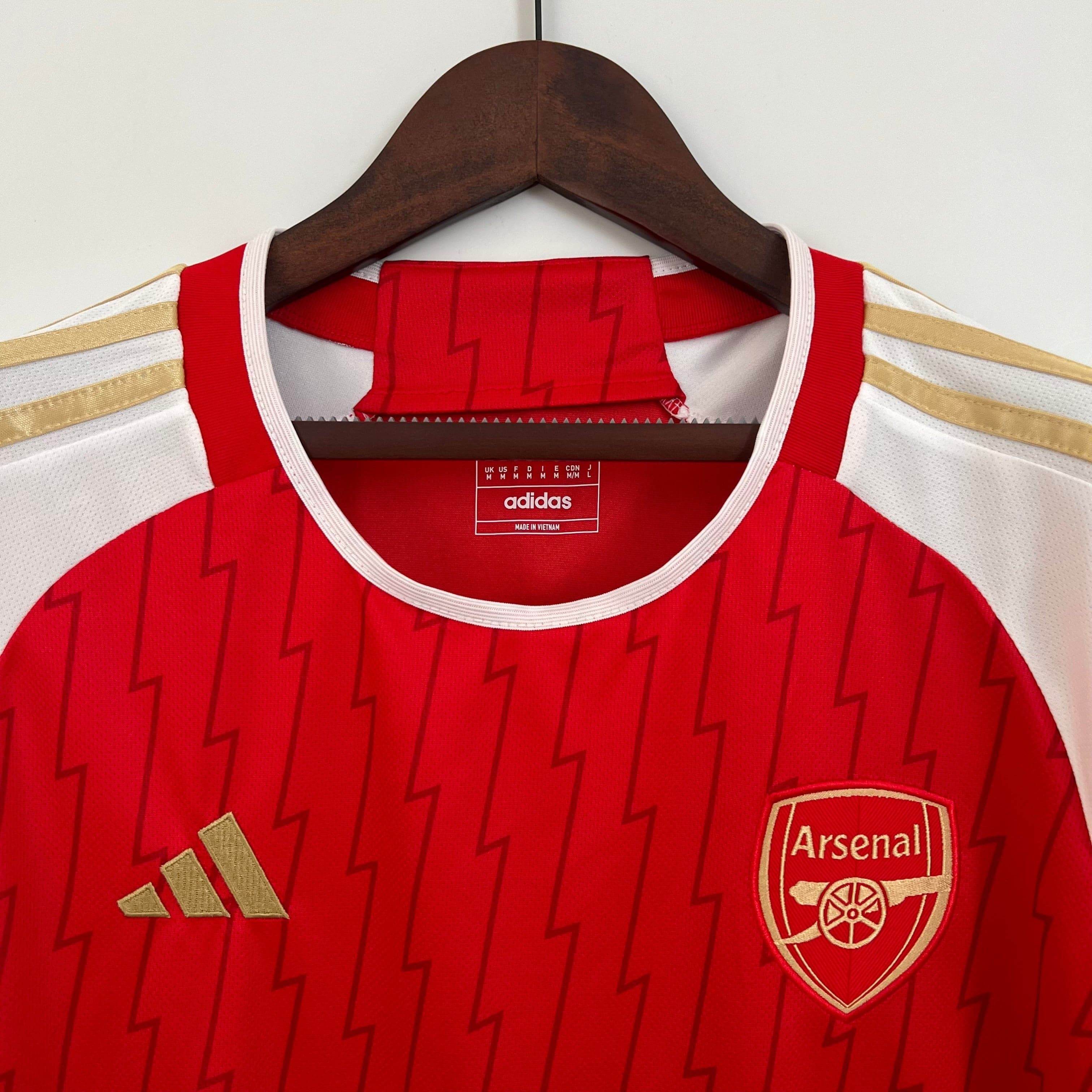 CAMISETA ARSENAL I 23/24 HOMBRE (VERSIÓN FAN) - ZonaCamisetas