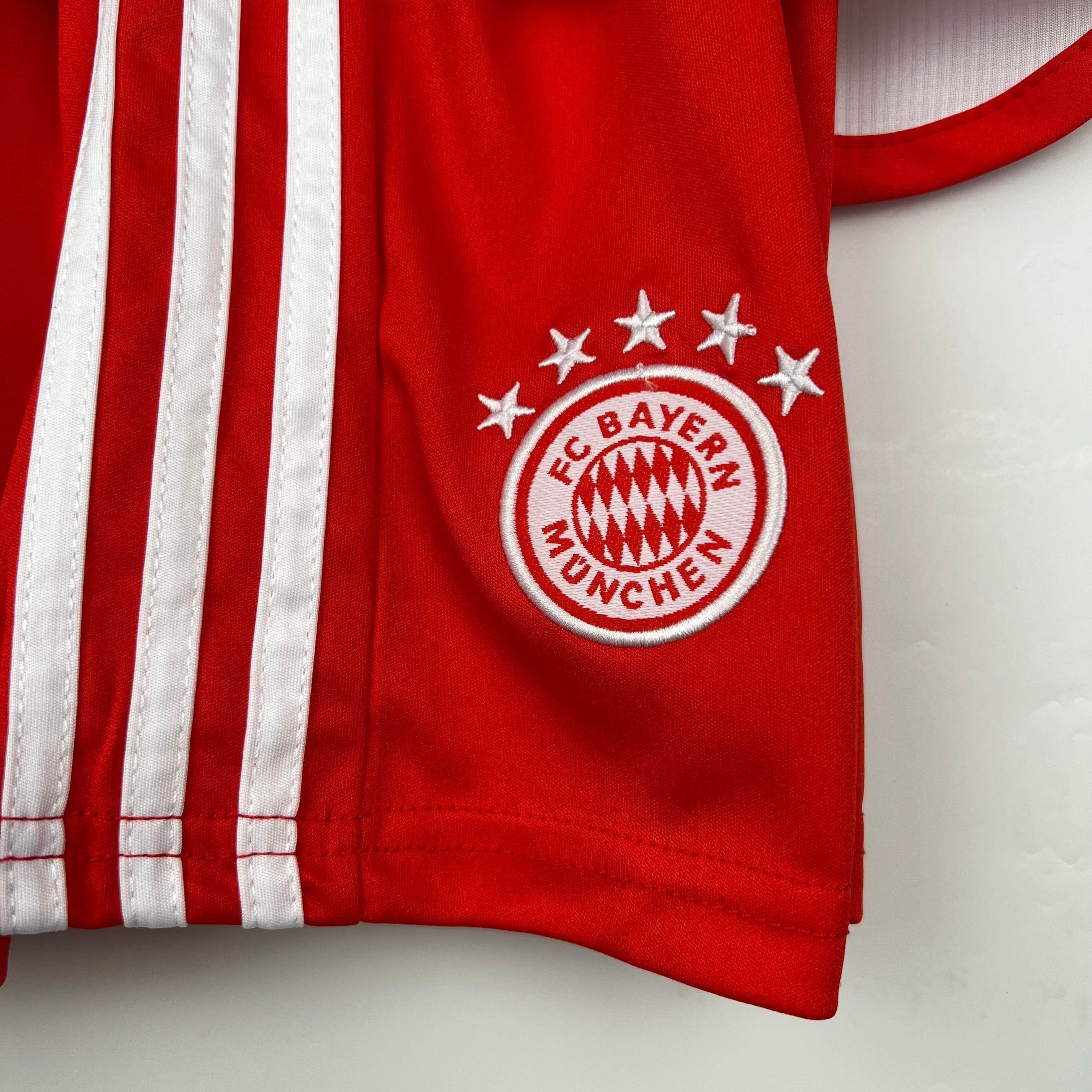 CAMISETA BAYERN MUNICH I 23/24 CONJUNTO INFANTIL - ZonaCamisetas