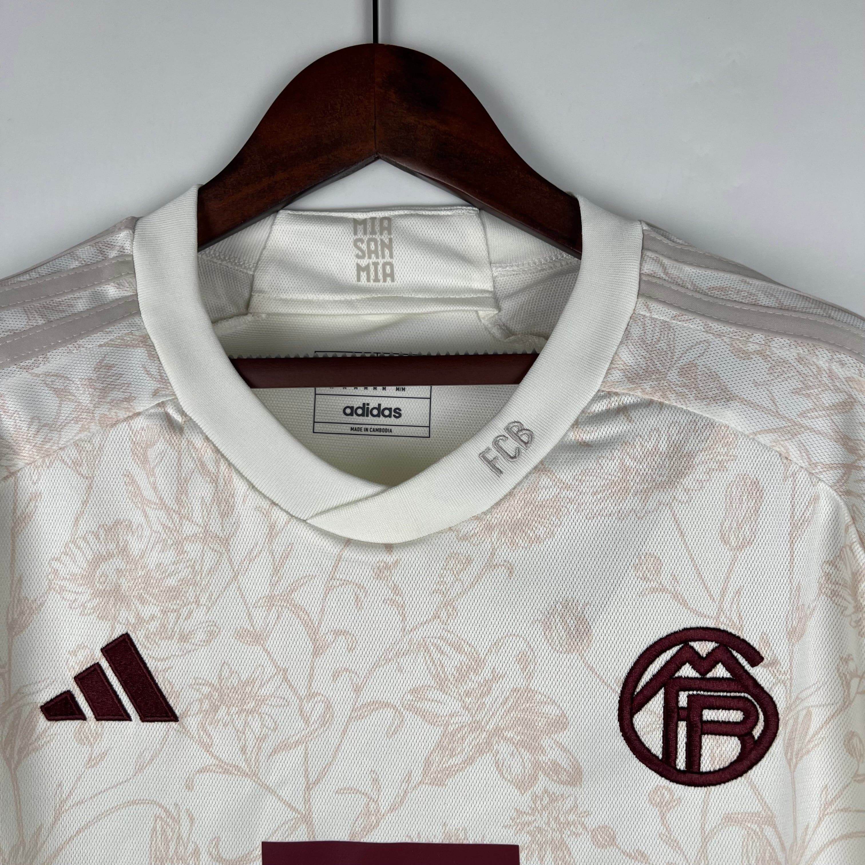 CAMISETA BAYERN MUNICH II 23/24 HOMBRE (VERSIÓN FAN) - ZonaCamisetas