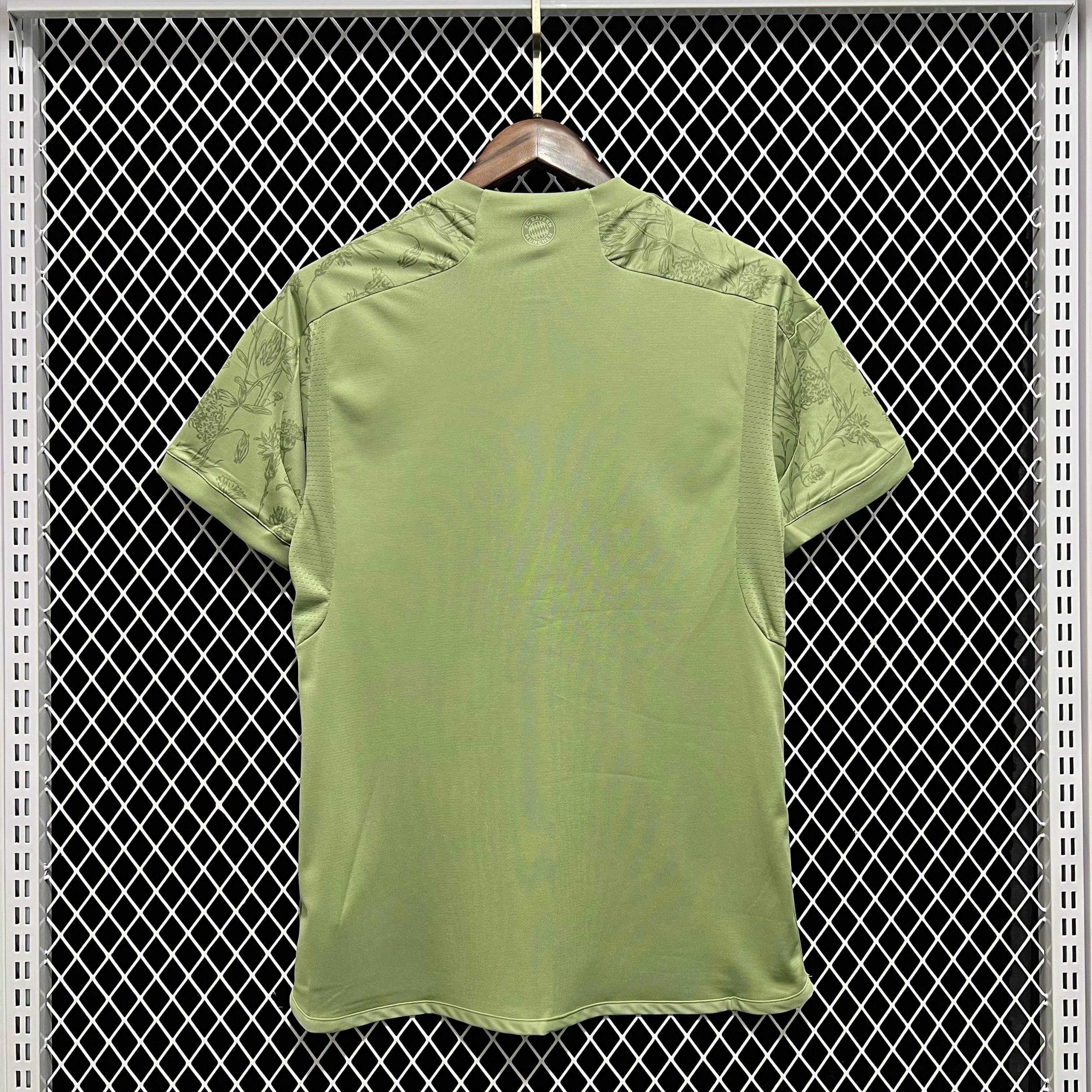 CAMISETA BAYERN DE MUNICH EDICIÓN BEER FEST 23/24 HOMBRE (VERSIÓN FAN) - ZonaCamisetas