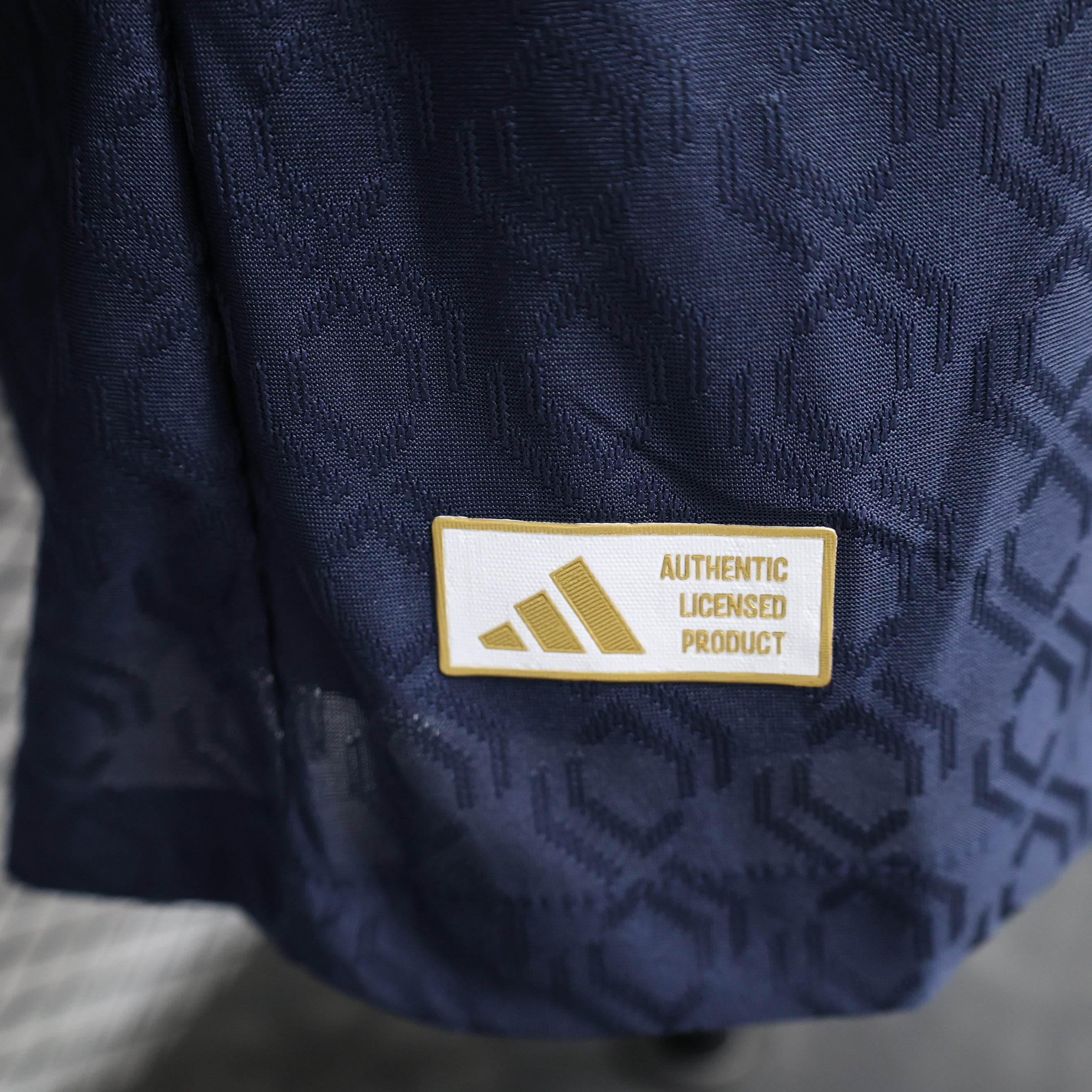 CAMISETA JUVENTUS I 24/25 HOMBRE (VERSION JUGADOR) - ZonaCamisetas