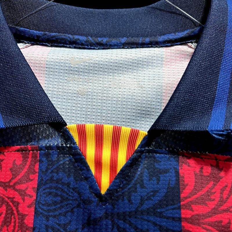 CAMISETA BARCELONA EDICIÓN ESPECIAL VI 23/24 HOMBRE (VERSIÓN FAN) - ZonaCamisetas