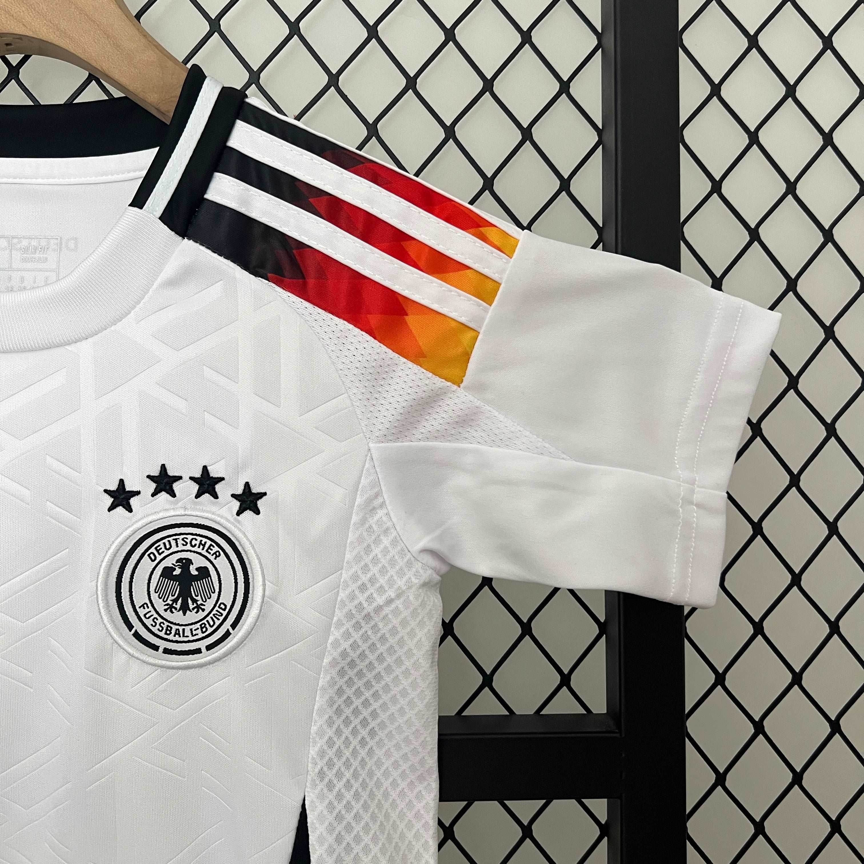 CAMISETA ALEMANIA I 2024 CONJUNTO INFANTIL - ZonaCamisetas