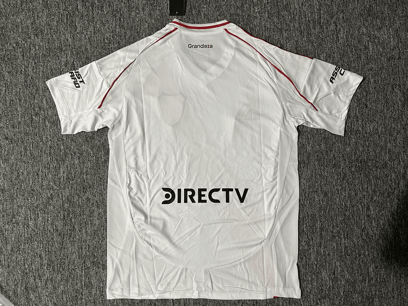 CAMISETA RIVER PLATE I 24/25 HOMBRE (VERSIÓN FAN) - ZonaCamisetas
