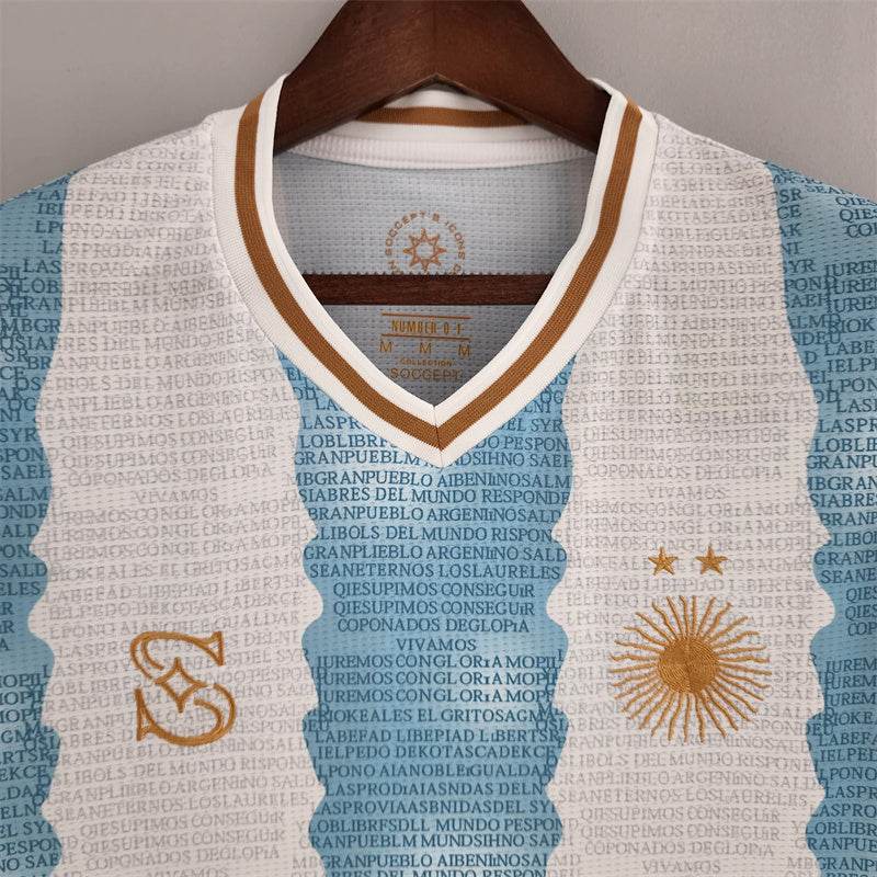 CAMISETA ARGENTINA EDICIÓN COMEMORATIVA I 2022 HOMBRE (RETRO) - ZonaCamisetas