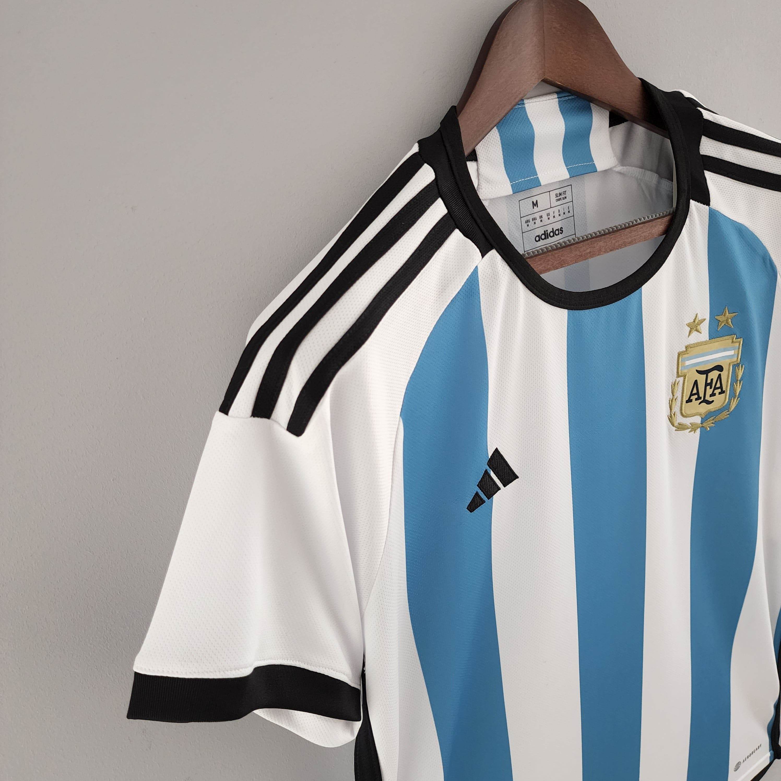 CAMISETA ARGENTINA I 2022 HOMBRE (RETRO) - ZonaCamisetas