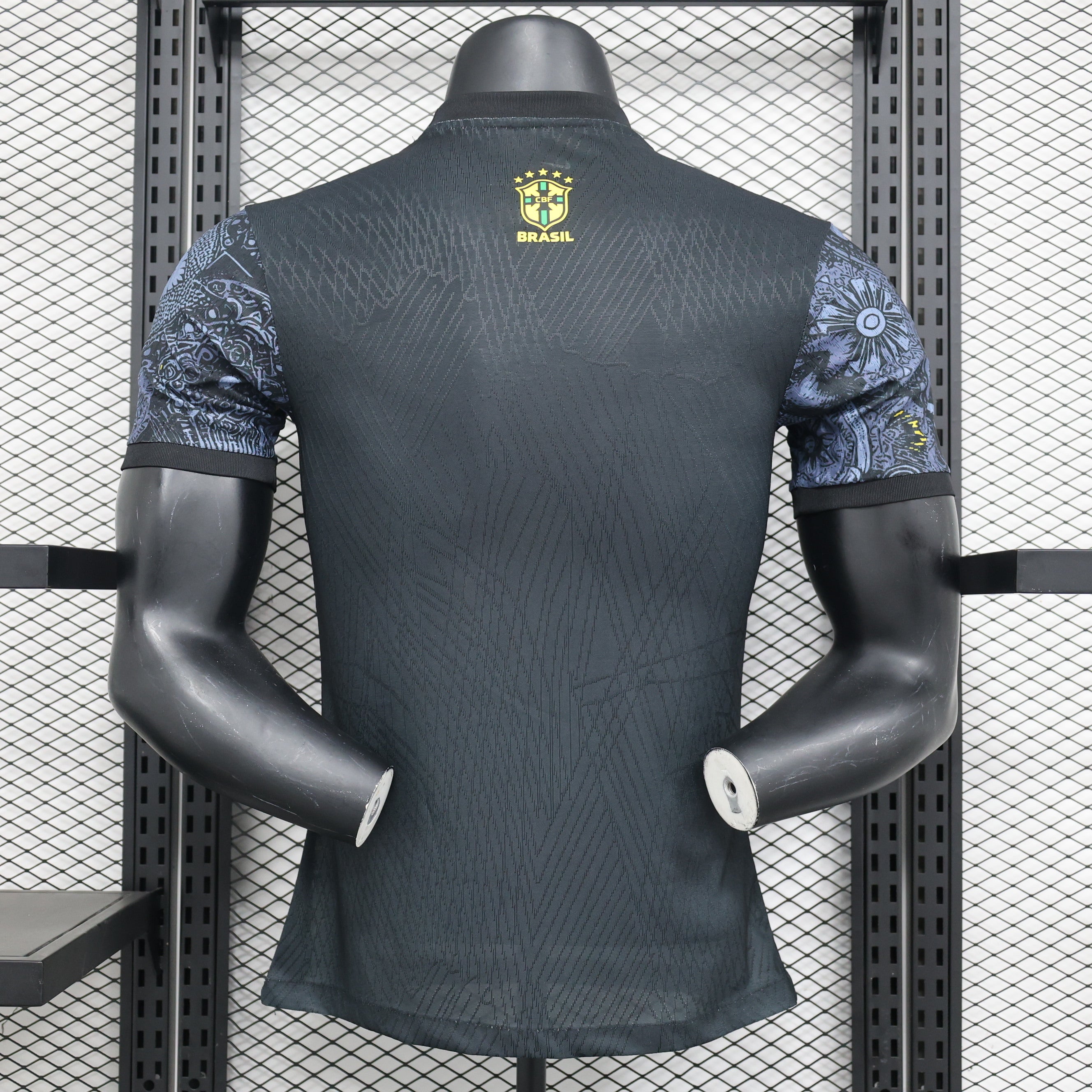 CAMISETA BRASIL EDICIÓN ESPECIAL 24/25 HOMBRE (VERSIÓN JUGADOR)