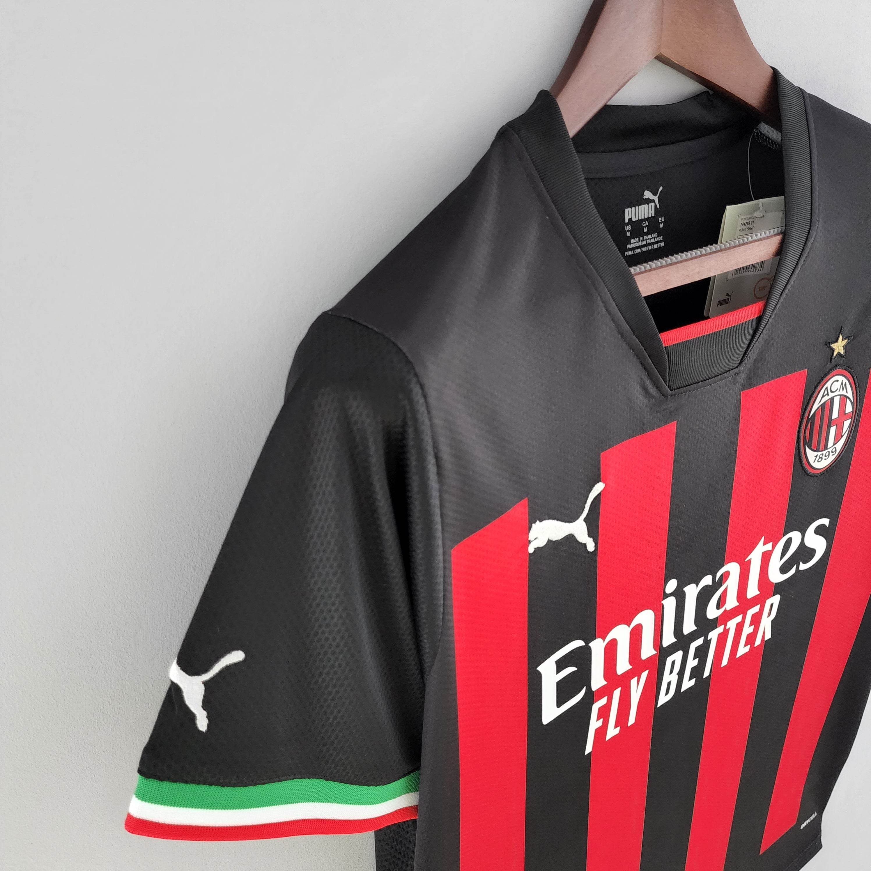 CAMISETA AC MILAN I 22/23 HOMBRE (VERSIÓN FAN) - ZonaCamisetas