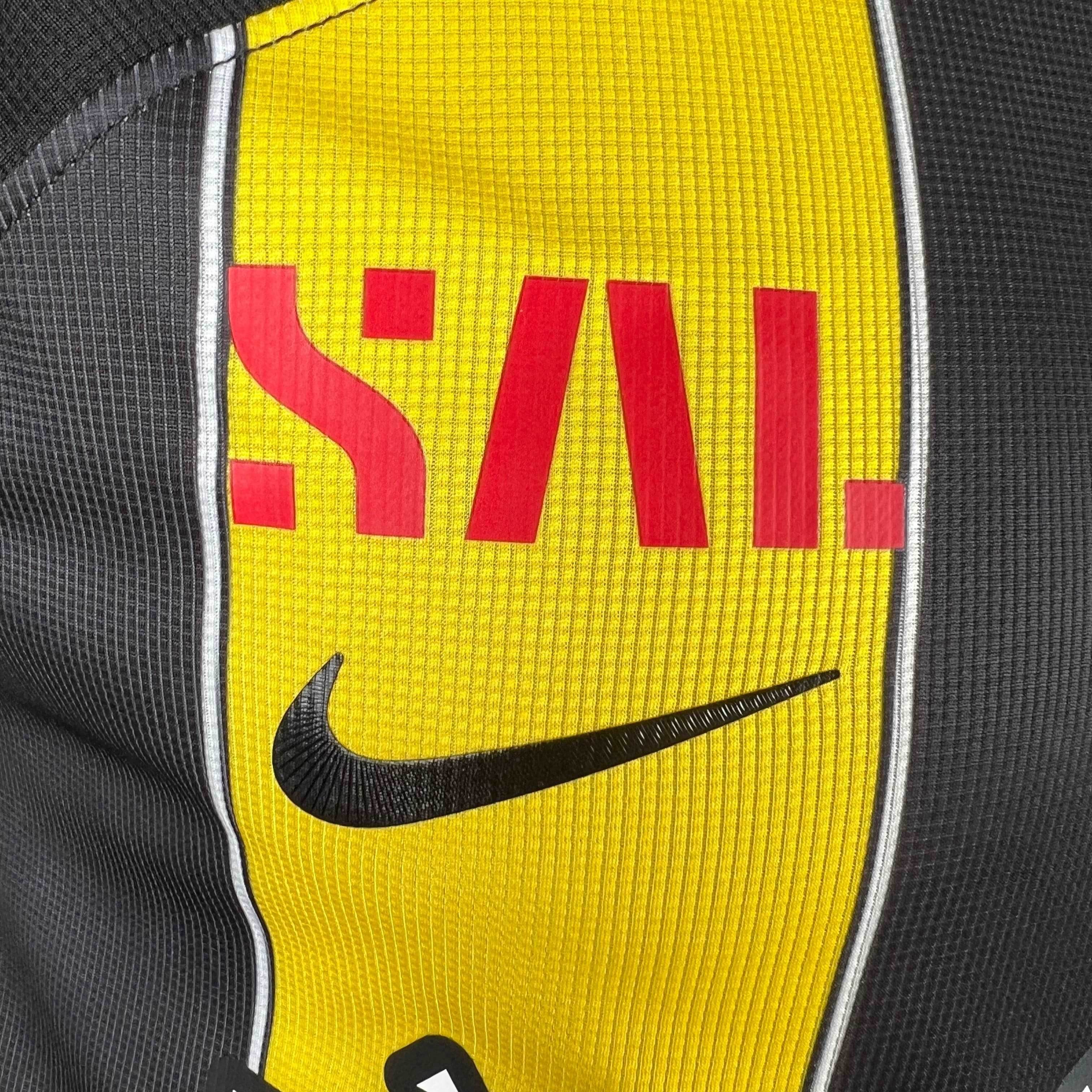 CAMISETA AL ITTIHAD JEDDAH I 23/24 HOMBRE (VERSIÓN JUGADOR) - ZonaCamisetas