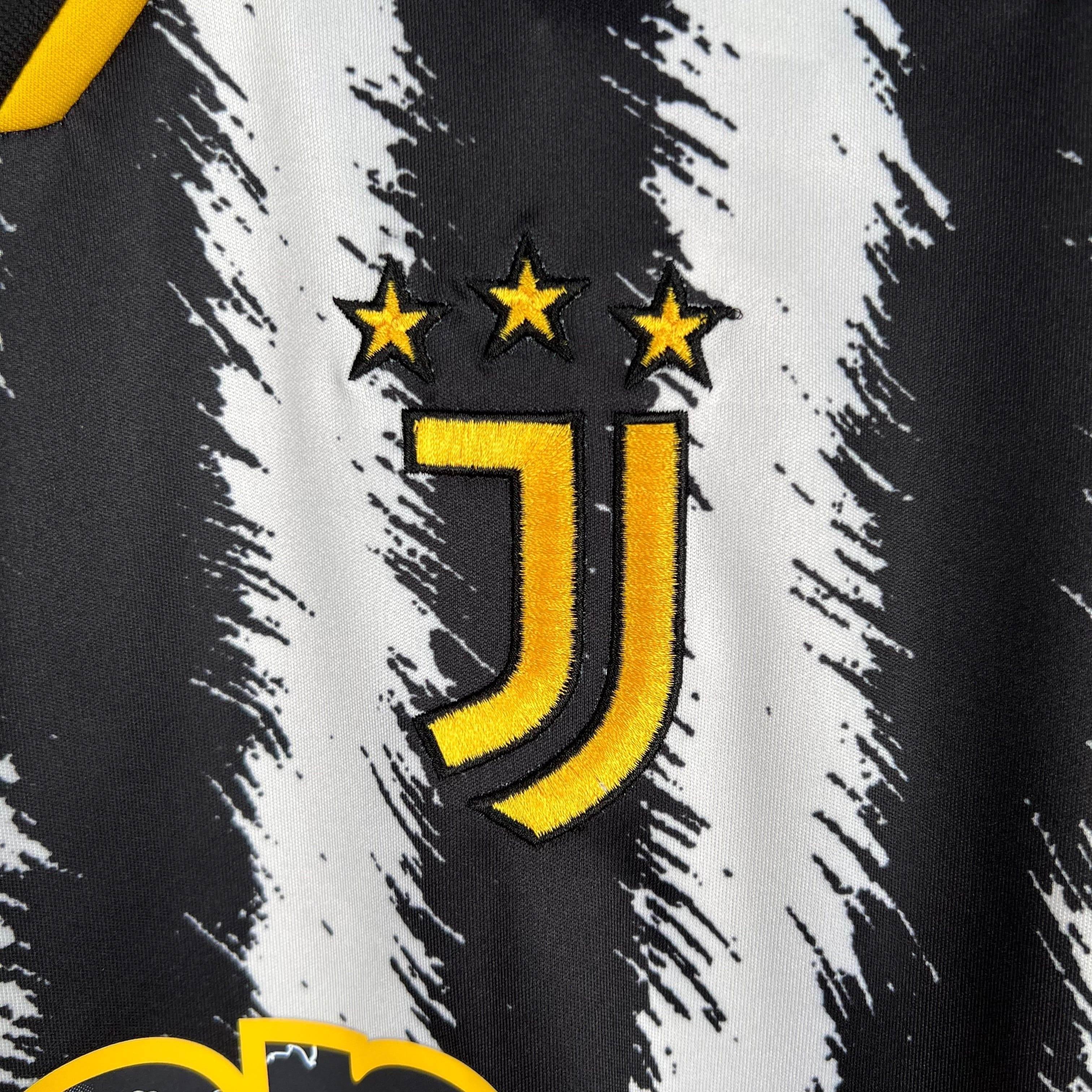 CAMISETA JUVENTUS I 23/24 HOMBRE (VERSIÓN FAN) - ZonaCamisetas