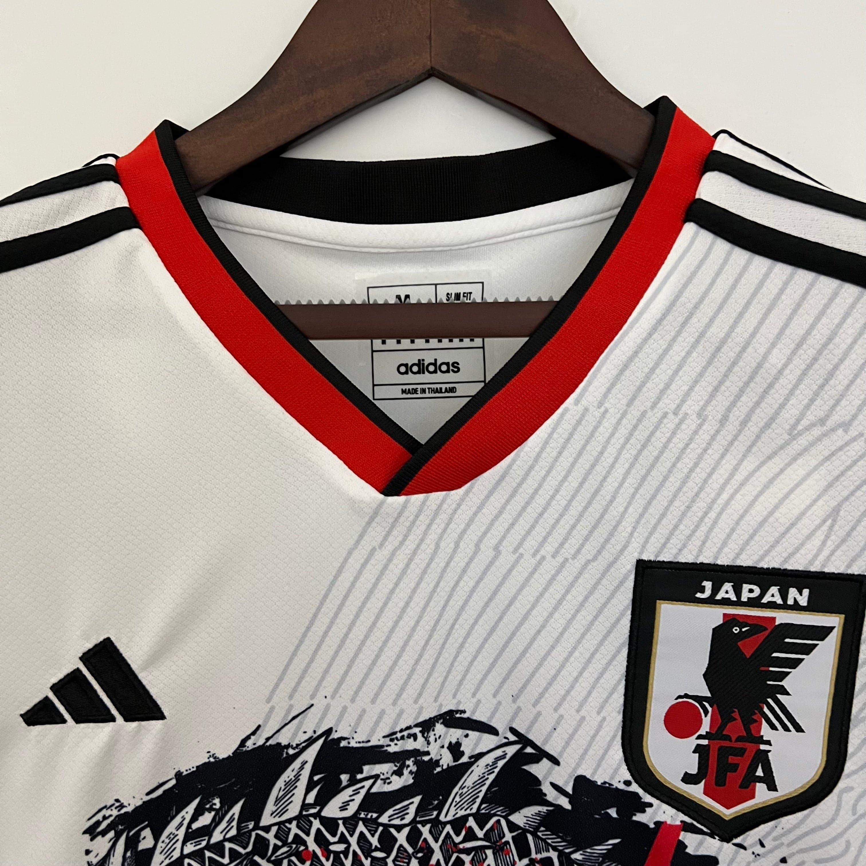 CAMISETA JAPÓN EDICIÓN ESPECIAL V 23/24 HOMBRE (VERSIÓN FAN)